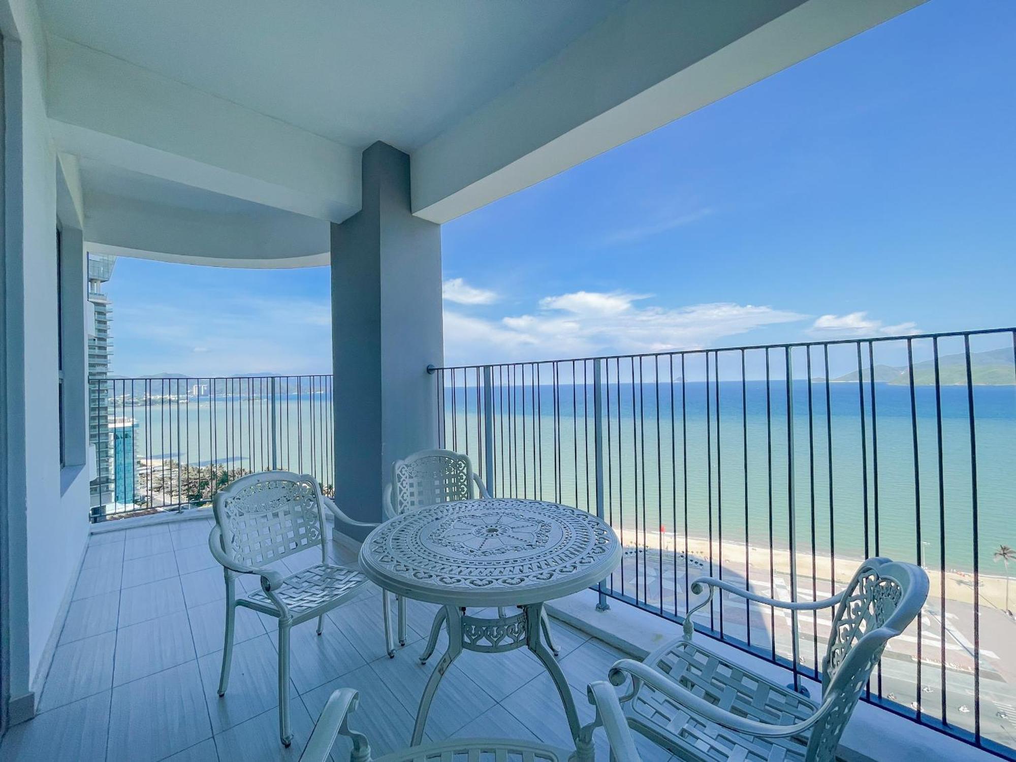 Apartment Luxury Seaview Panorama By Luna