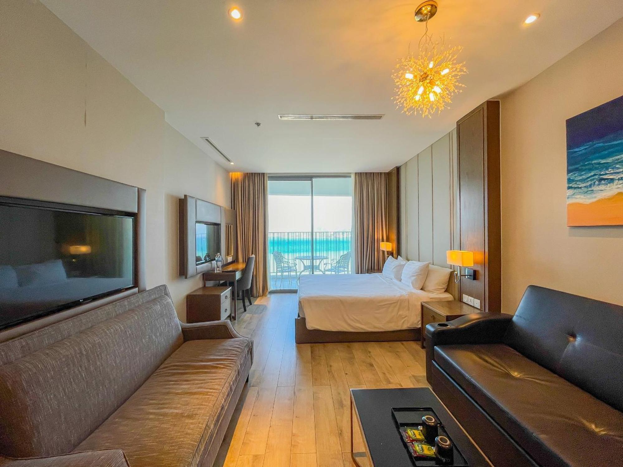 Luxury Seaview Panorama By Luna Nha Trang
