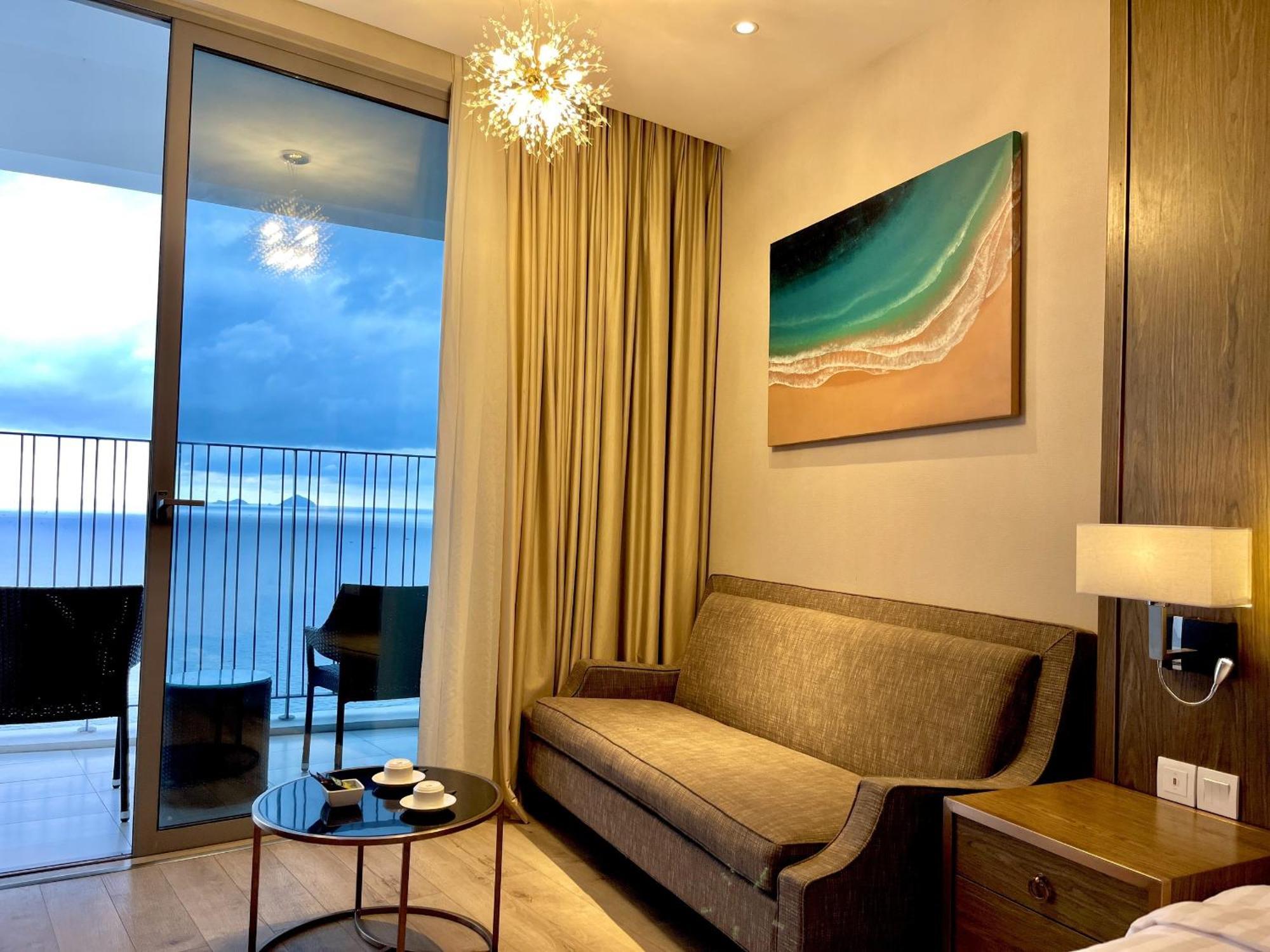 Luxury Seaview Panorama By Luna Nha Trang