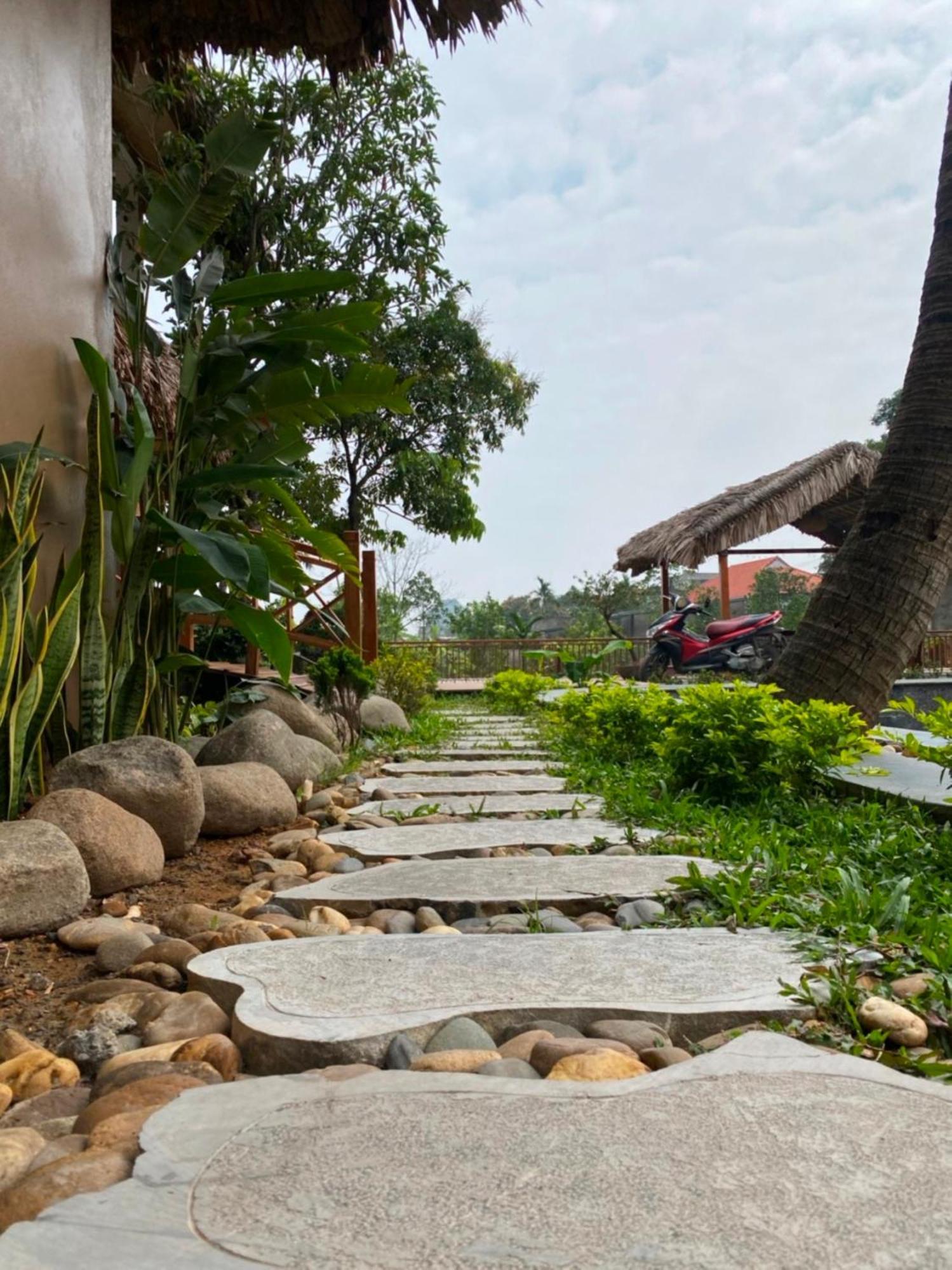 Lemon Tree Tam Coc * Ninh Binh