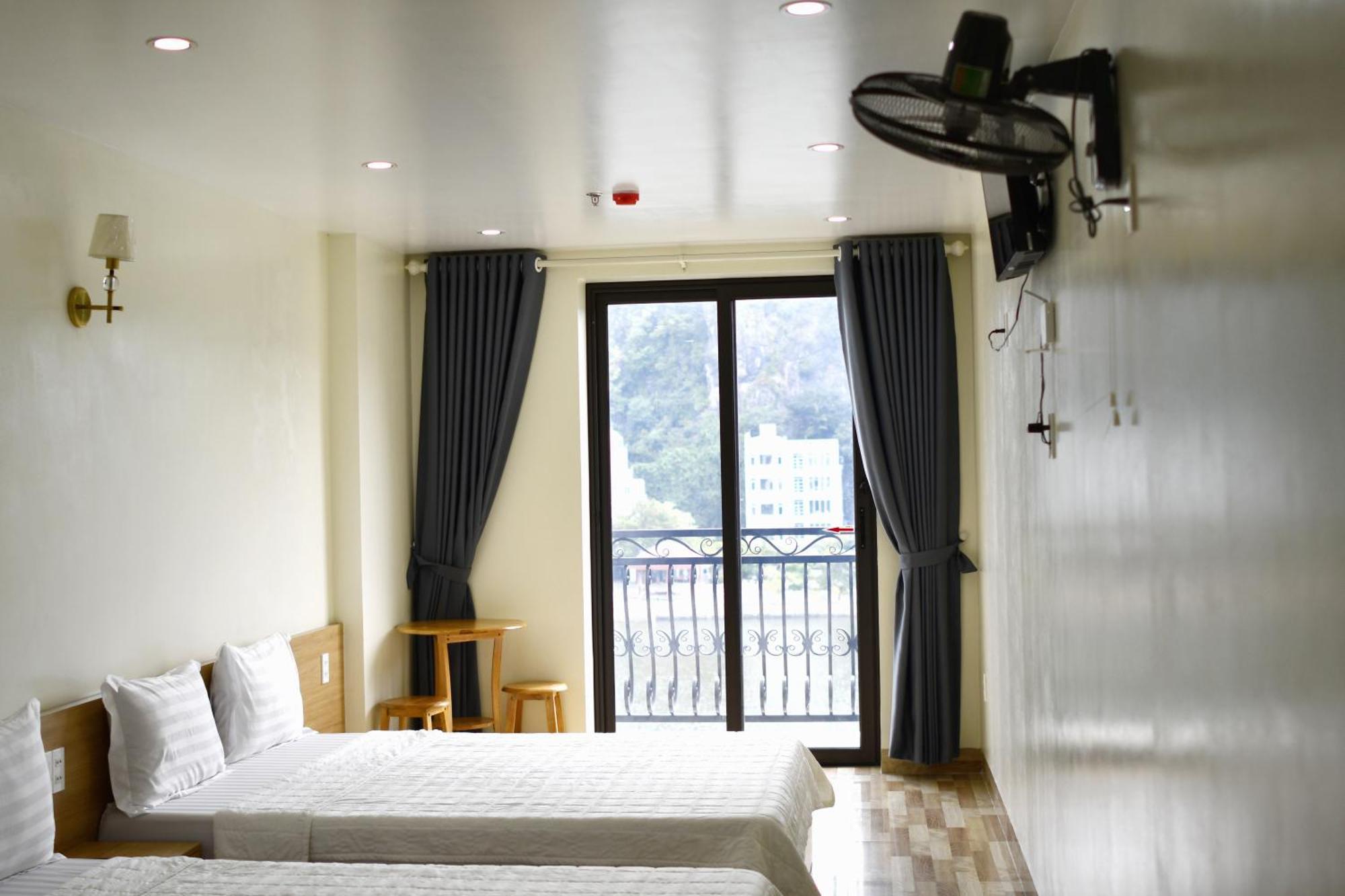 Sea Balcony * Dong Khe Sau