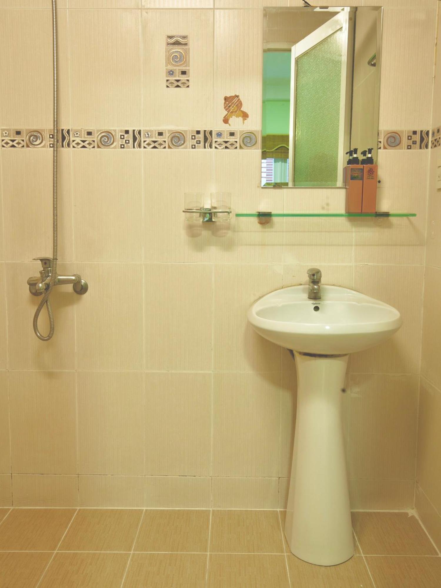 Spring House 3* TP. Hồ Chí Minh