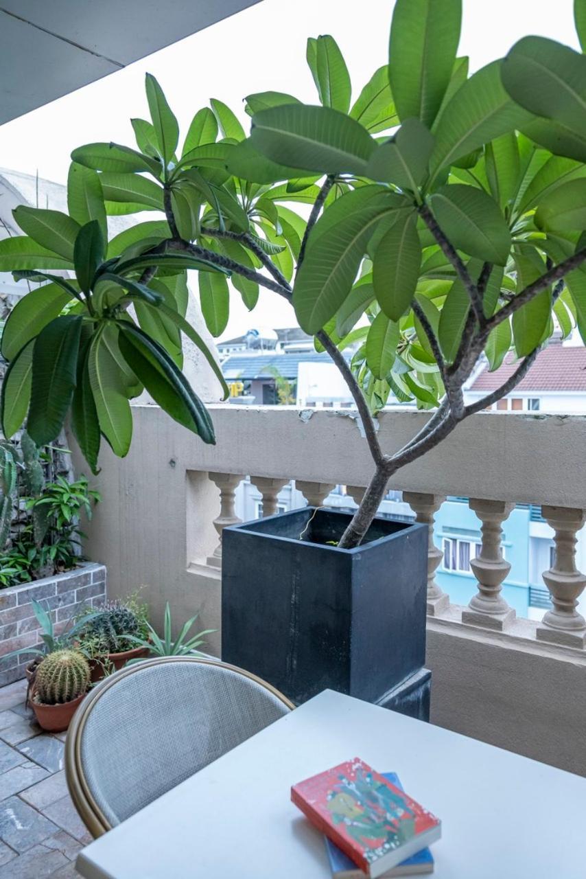 Thao Trang Laluxe Saigon Khách sạn TP. Hồ Chí Minh