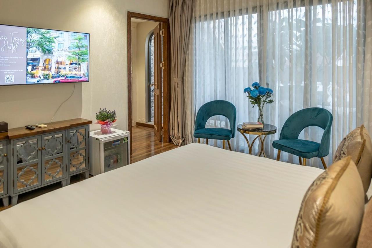 Thao Trang Laluxe Saigon Khách sạn TP. Hồ Chí Minh