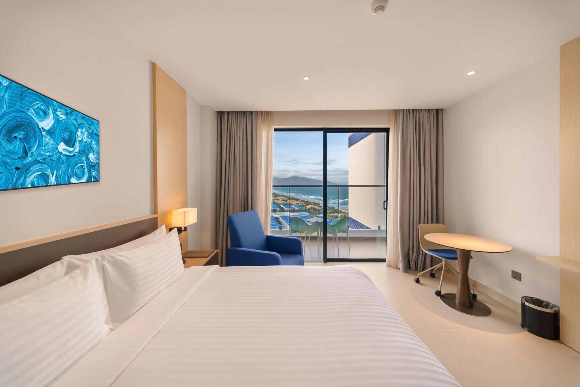 Resort The Empyrean Cam Ranh