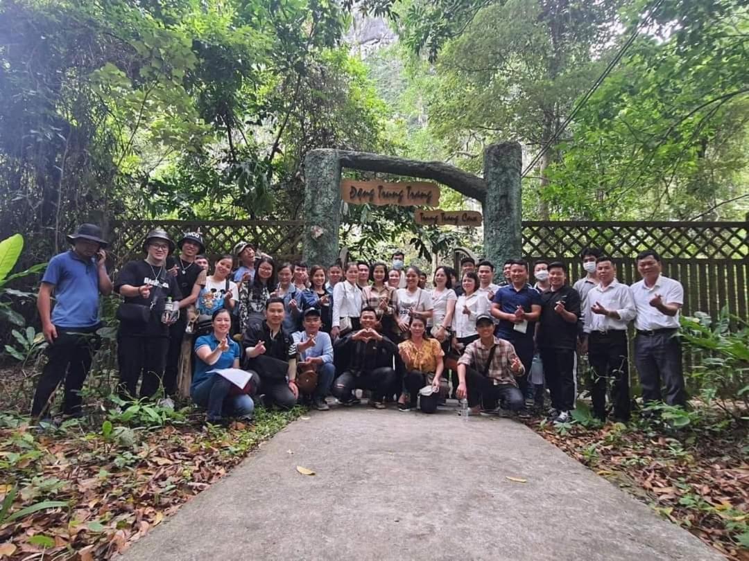 Hotel Cat Ba Violet 3*