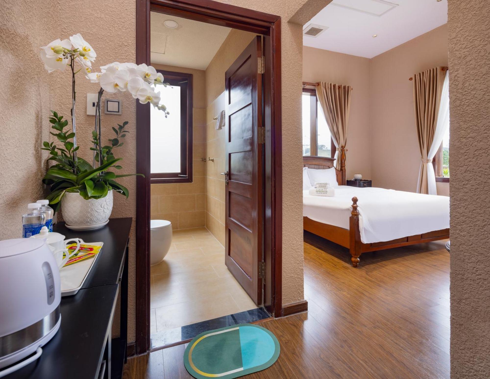 Resort Four Spring & Golfs