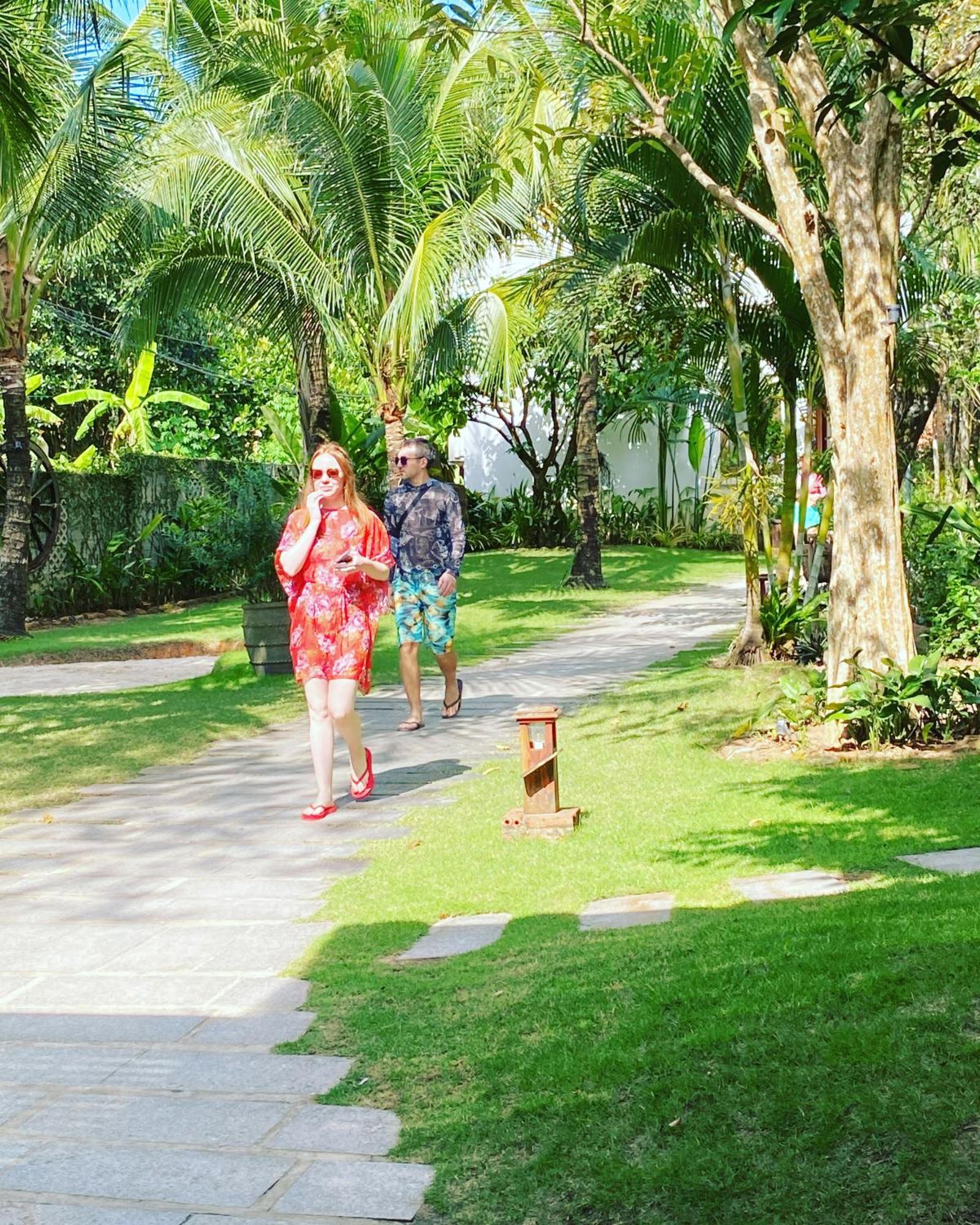 Resort Nadine & 4*