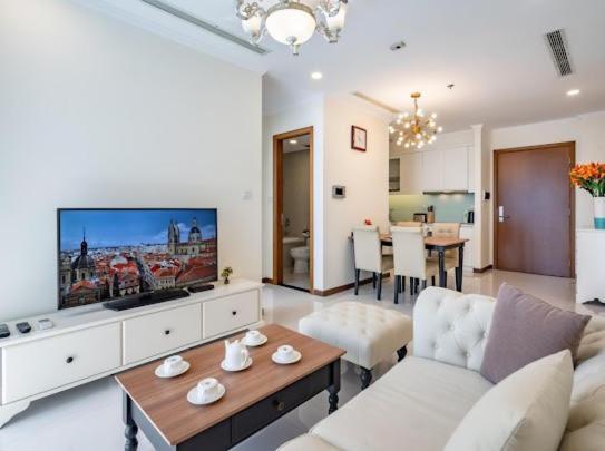Vinhomes Park - Skyland Ho Dich Vu *