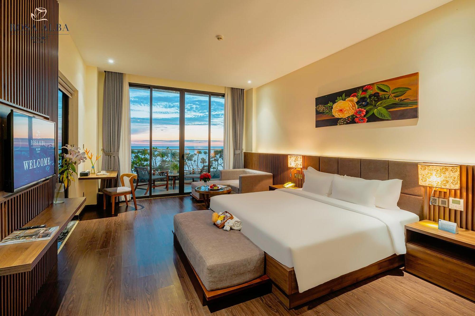 Rosa Alba & Hotel 5*