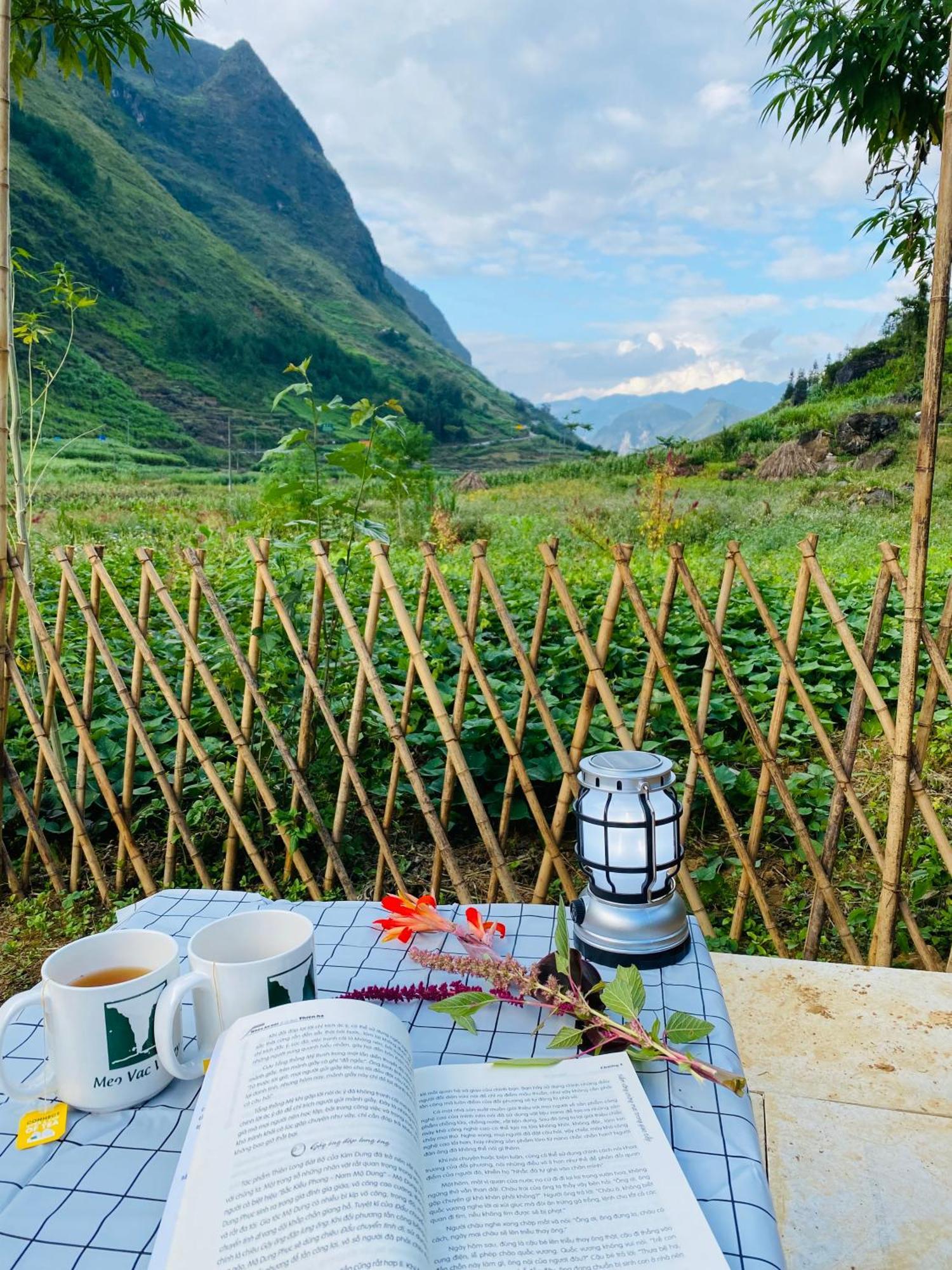 Valley Hostel *