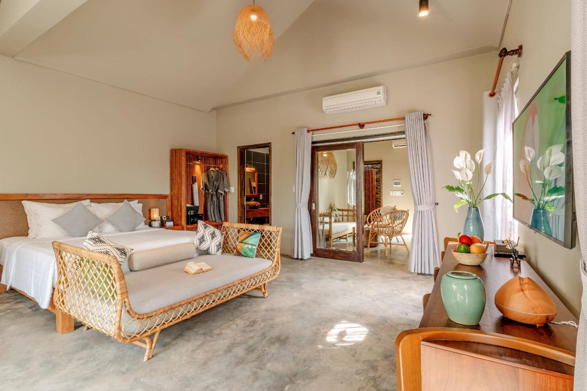 Resort M Village 4*