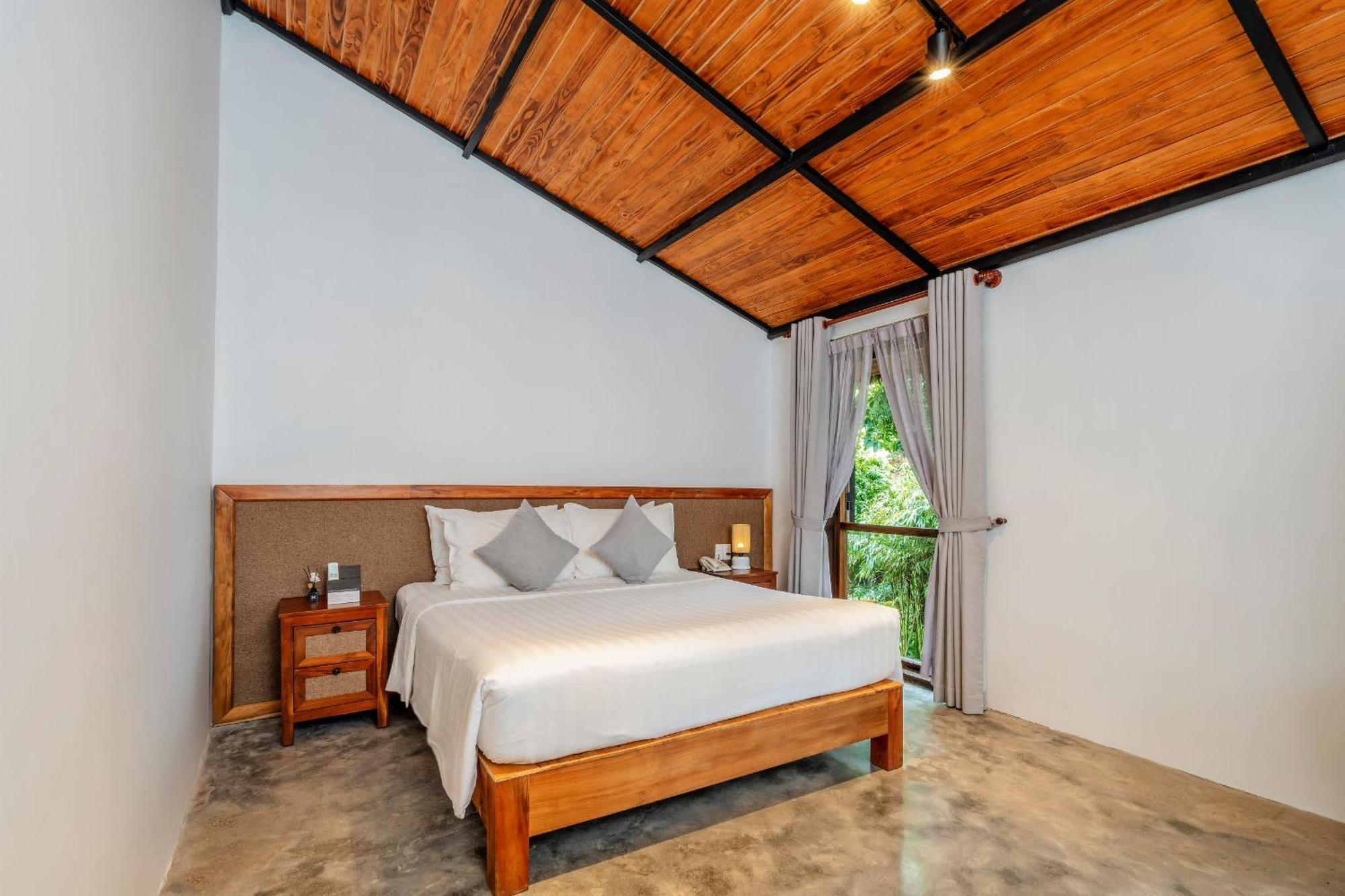 Resort M Village 4*