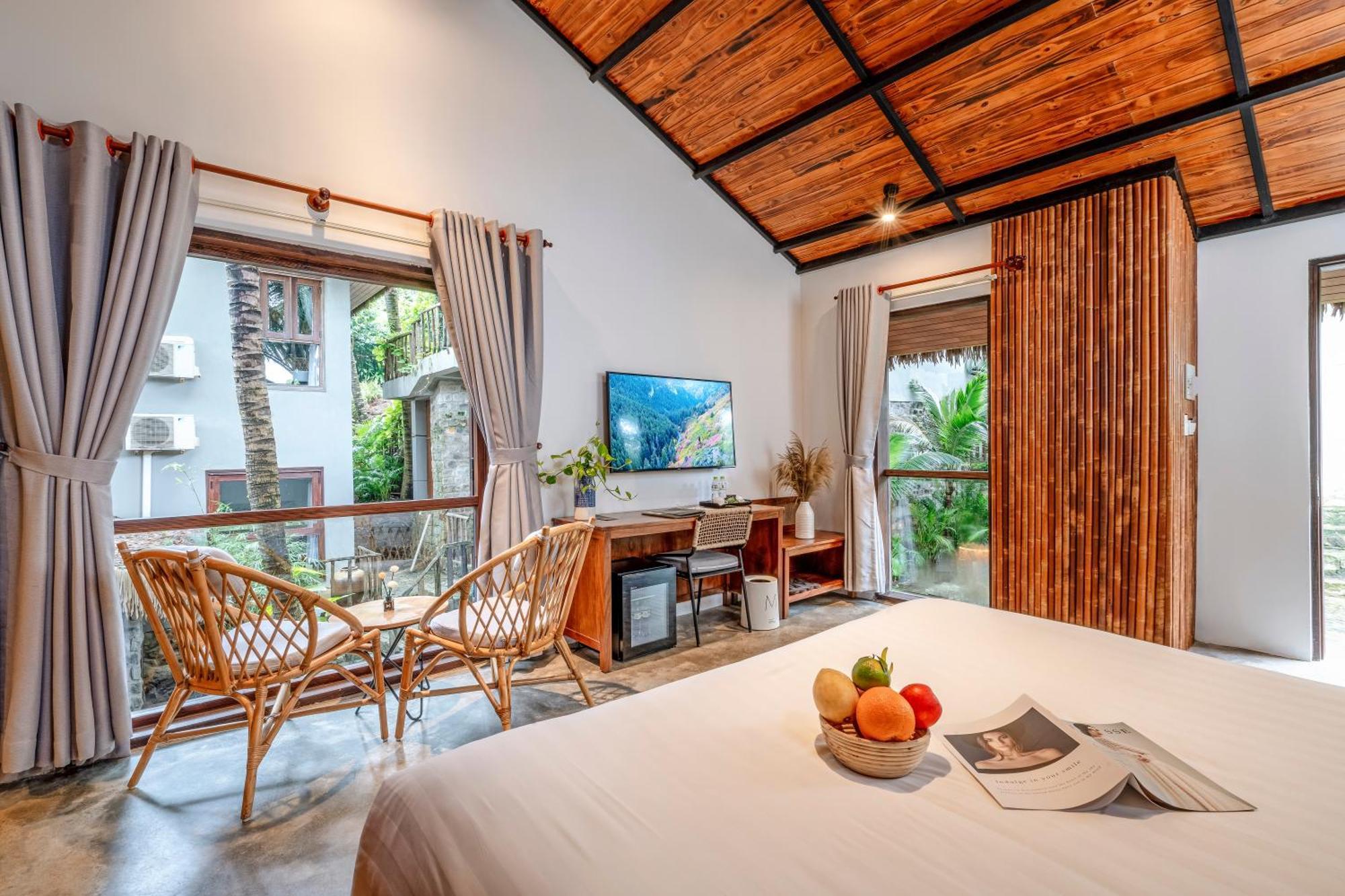 M Village Resort 4*