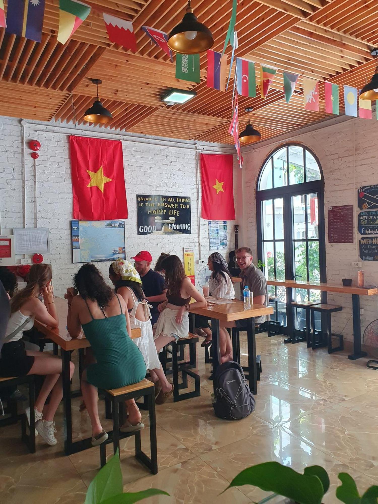 Hostel Aroma Ha Long
