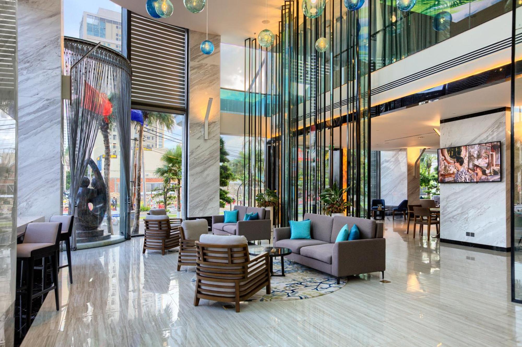 Hilton Garden 4*