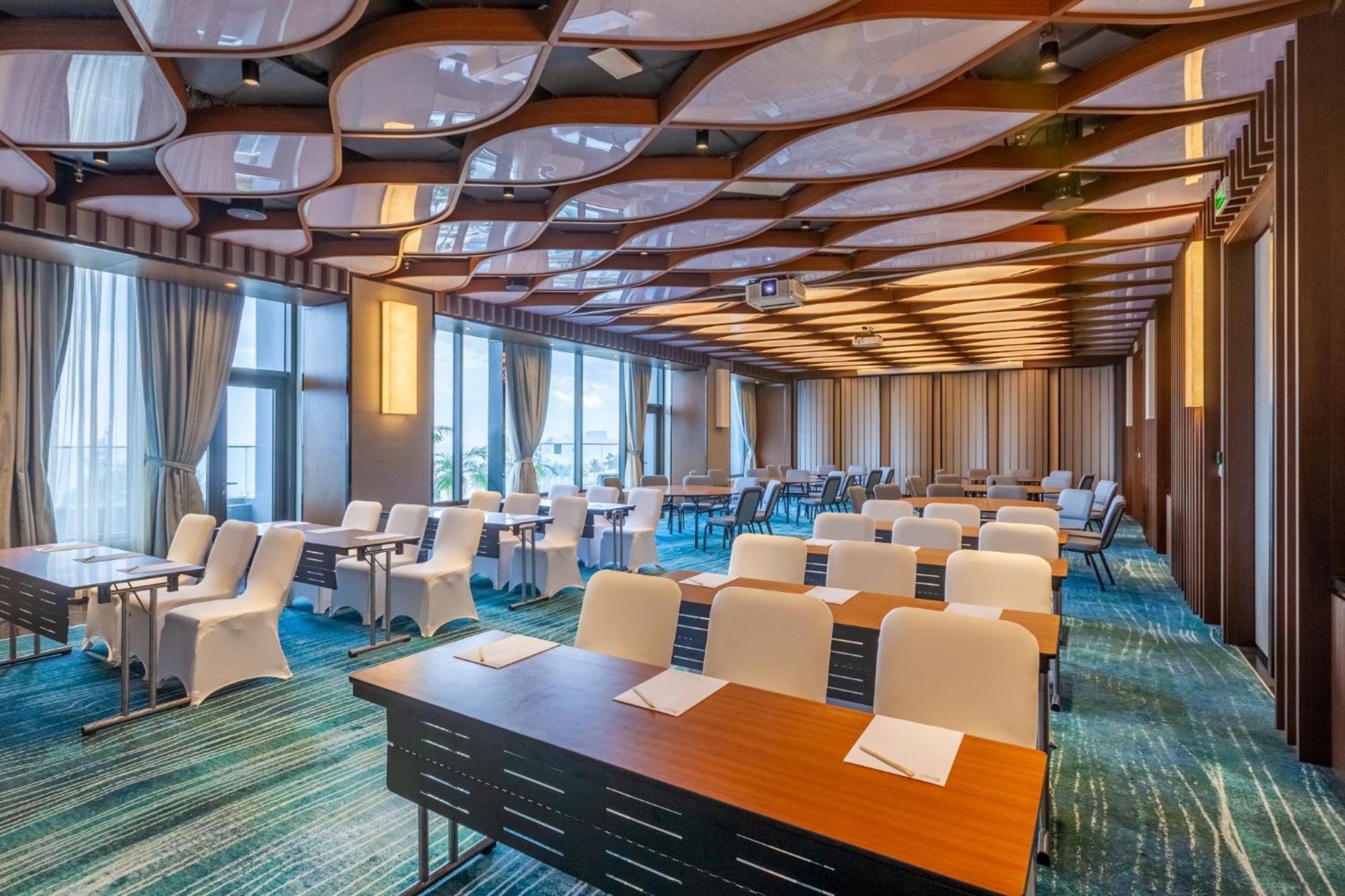 Hilton Garden 4* Da Nang