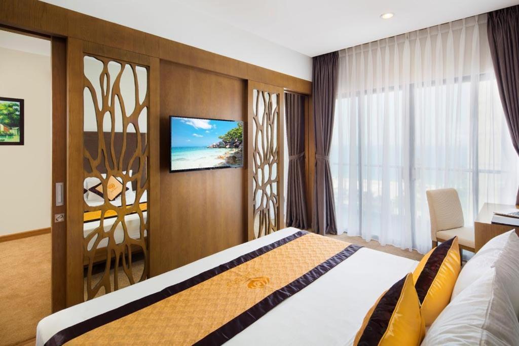 Hotel Galina & 4*