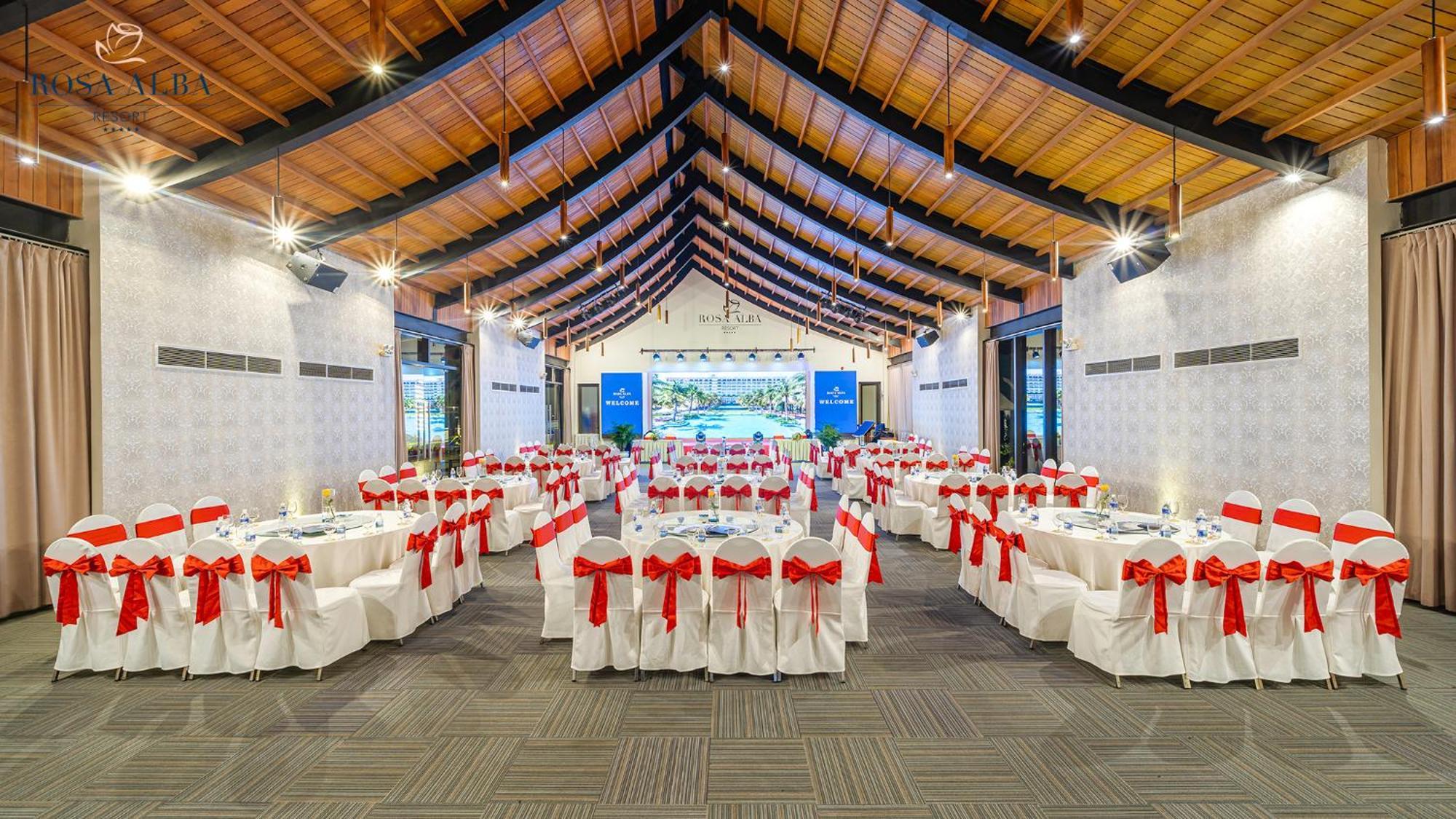 Hotel Rosa Alba & Tuy Hoa