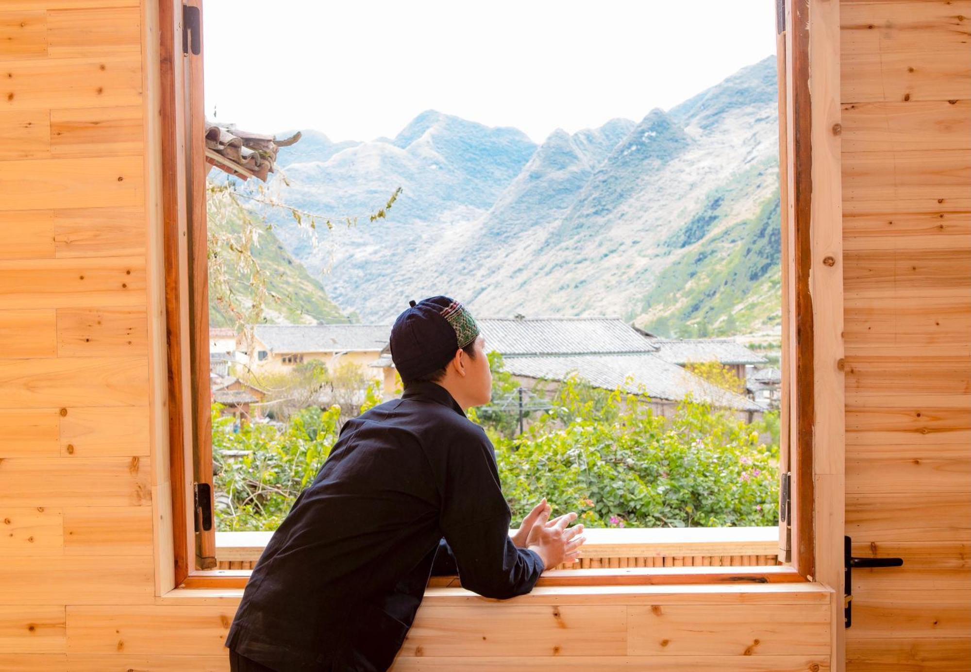 Valley Hostel Meo Vac