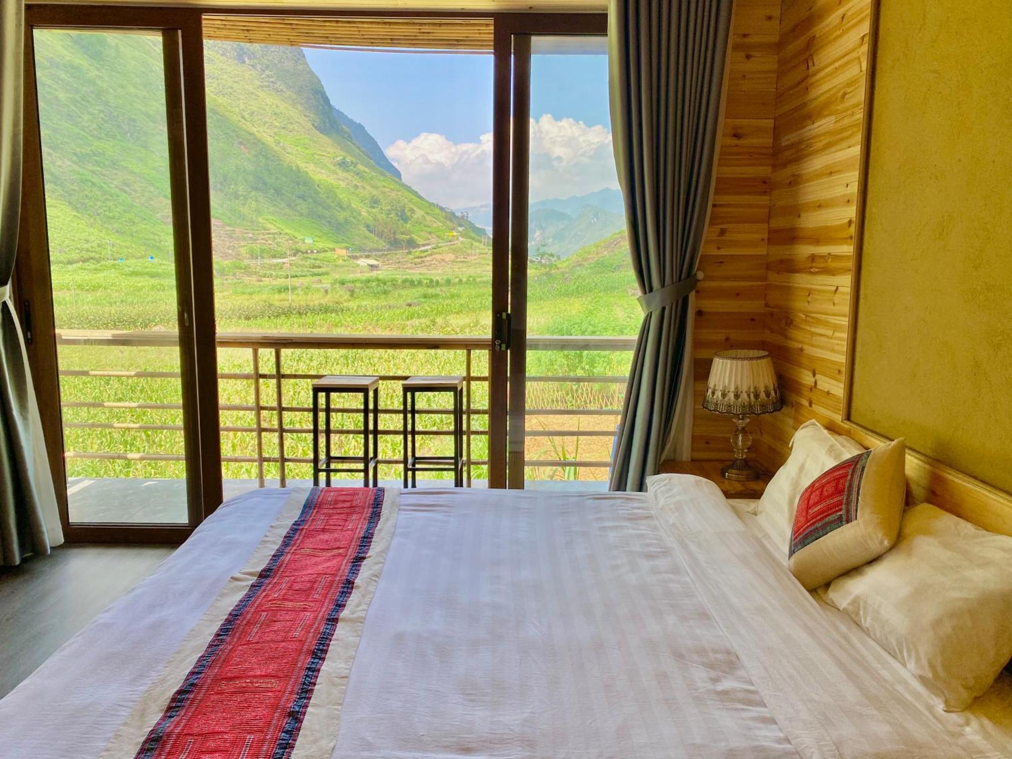 Valley Hostel