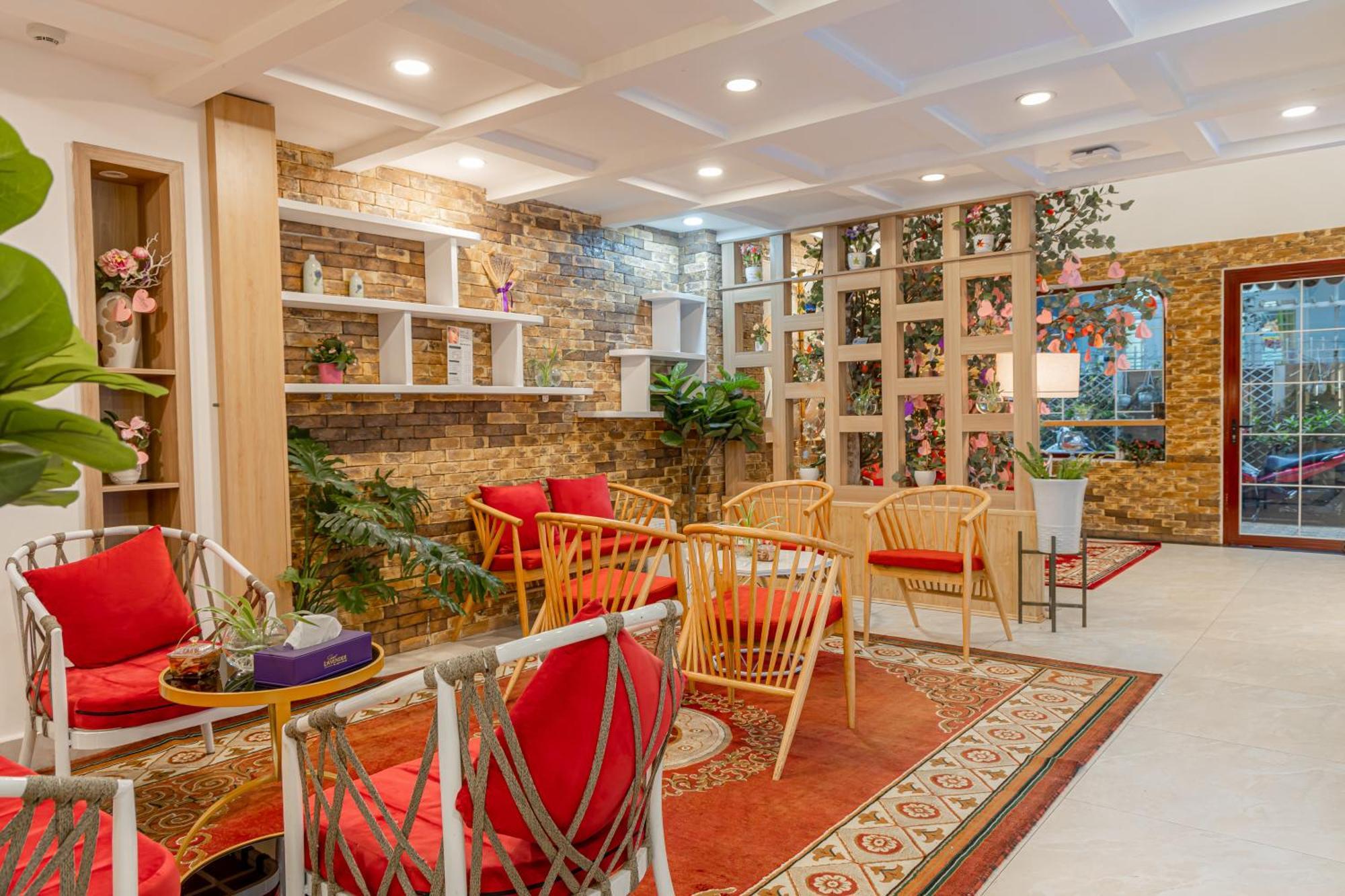 Sweet Lavender & Mini Hotel 2*