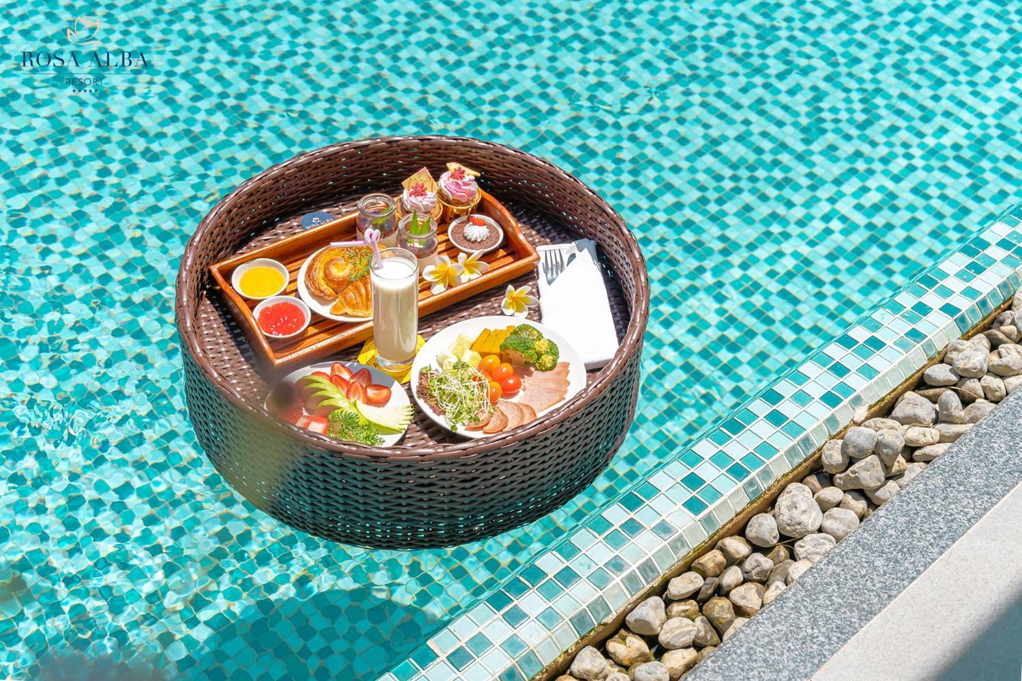 Hotel Rosa Alba & 5*
