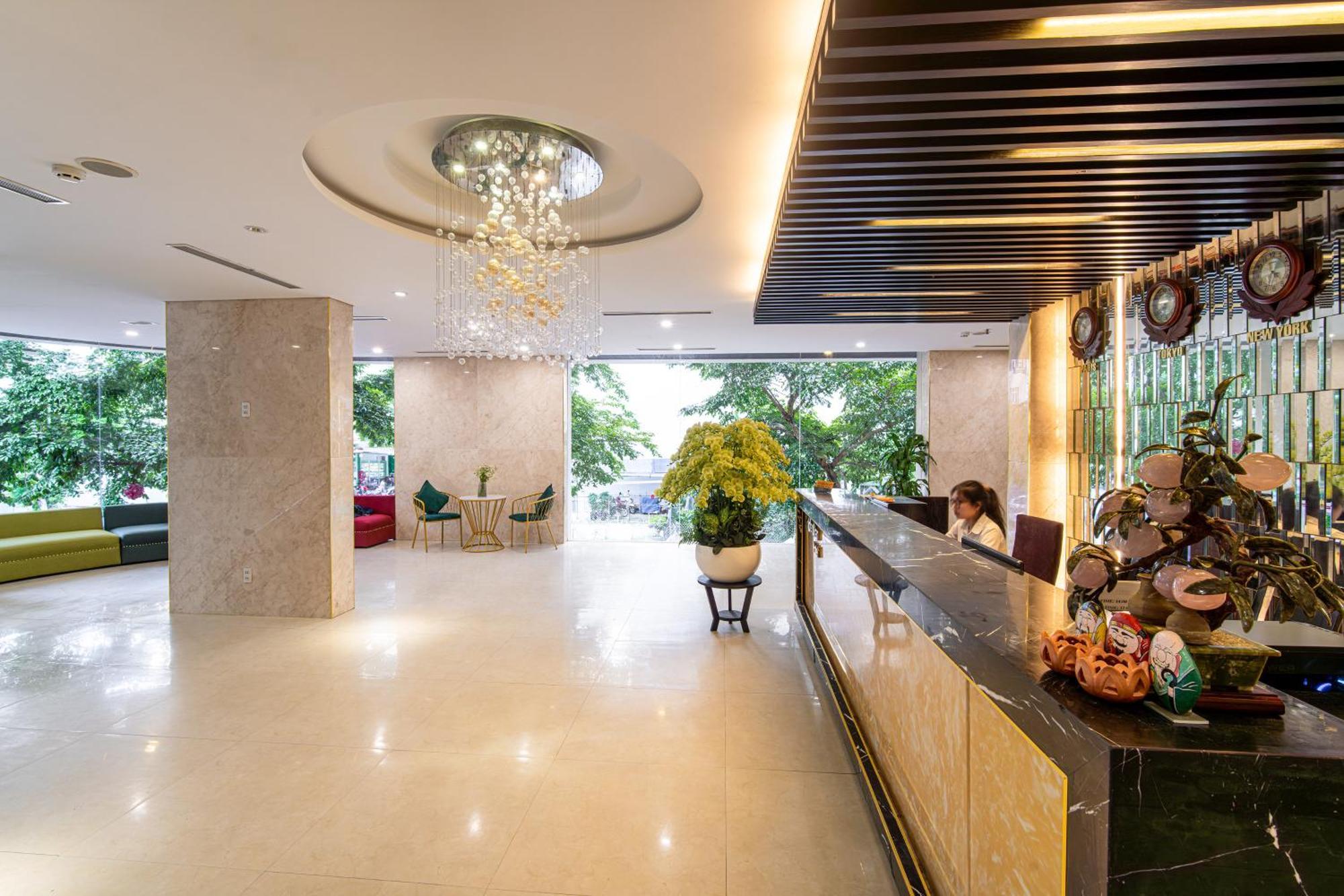 Hotel Golden Star By Thg