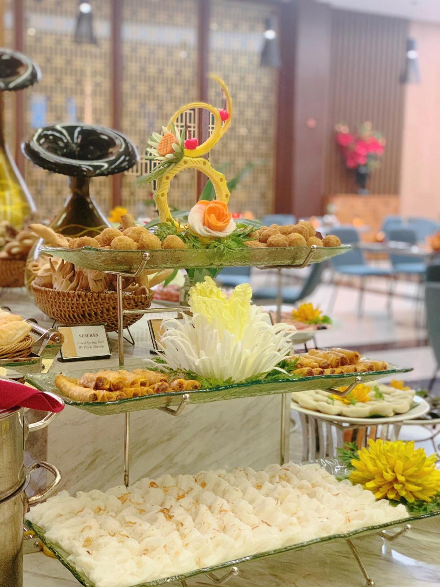 Muong Thanh Luxury Nhat Le Khách sạn 5*