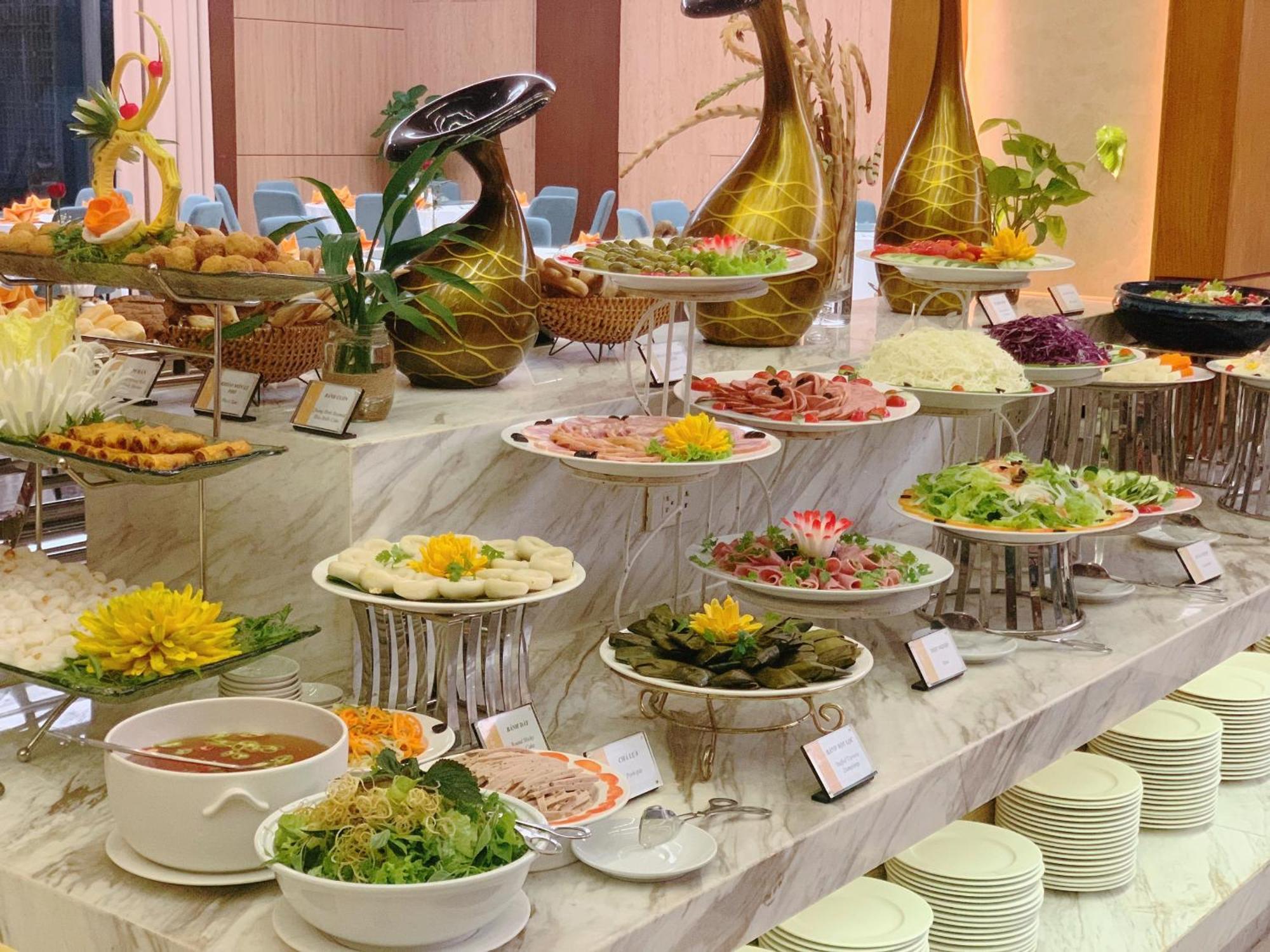 Muong Thanh Luxury Nhat Le