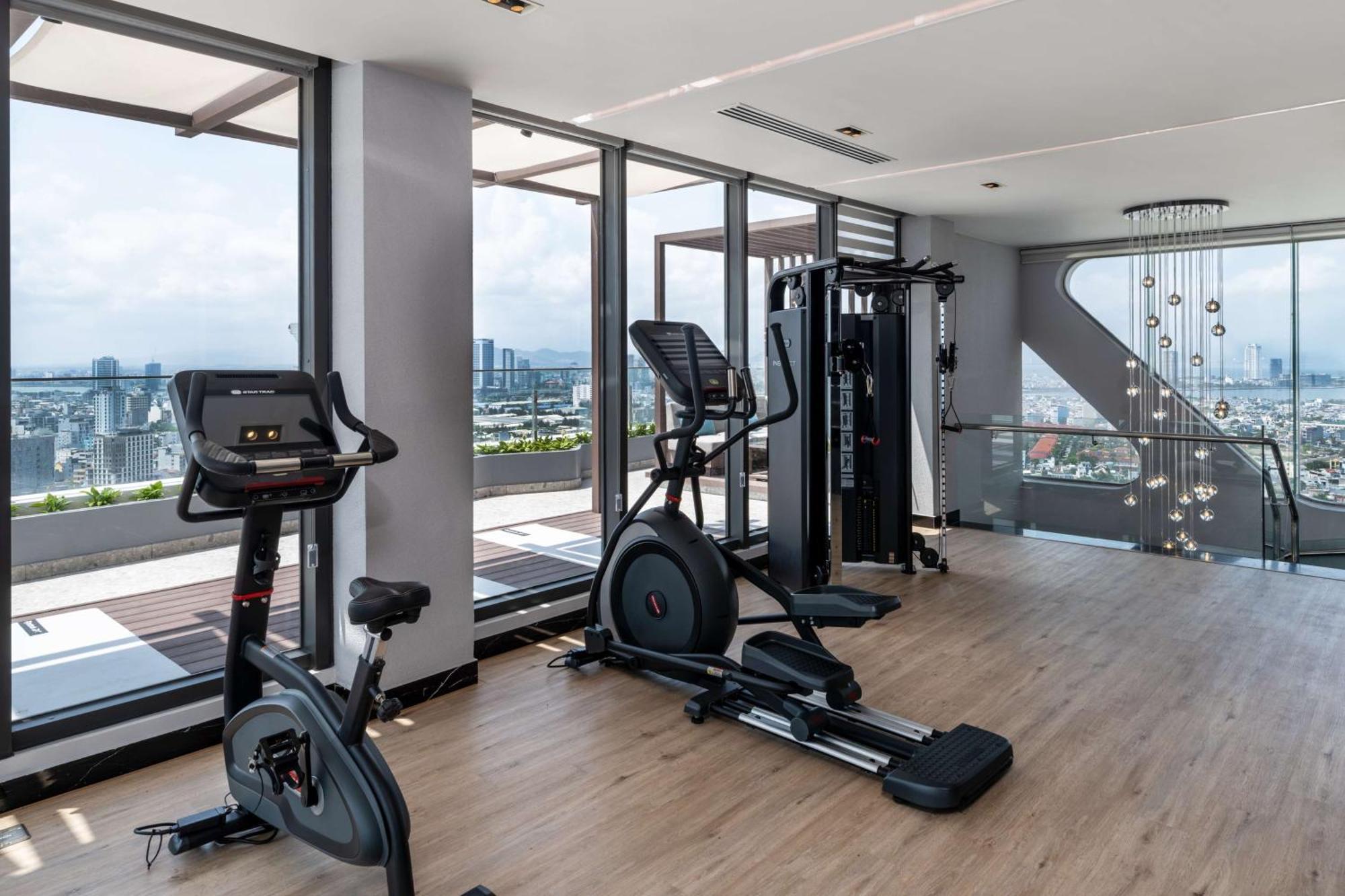 Hilton Garden 4*