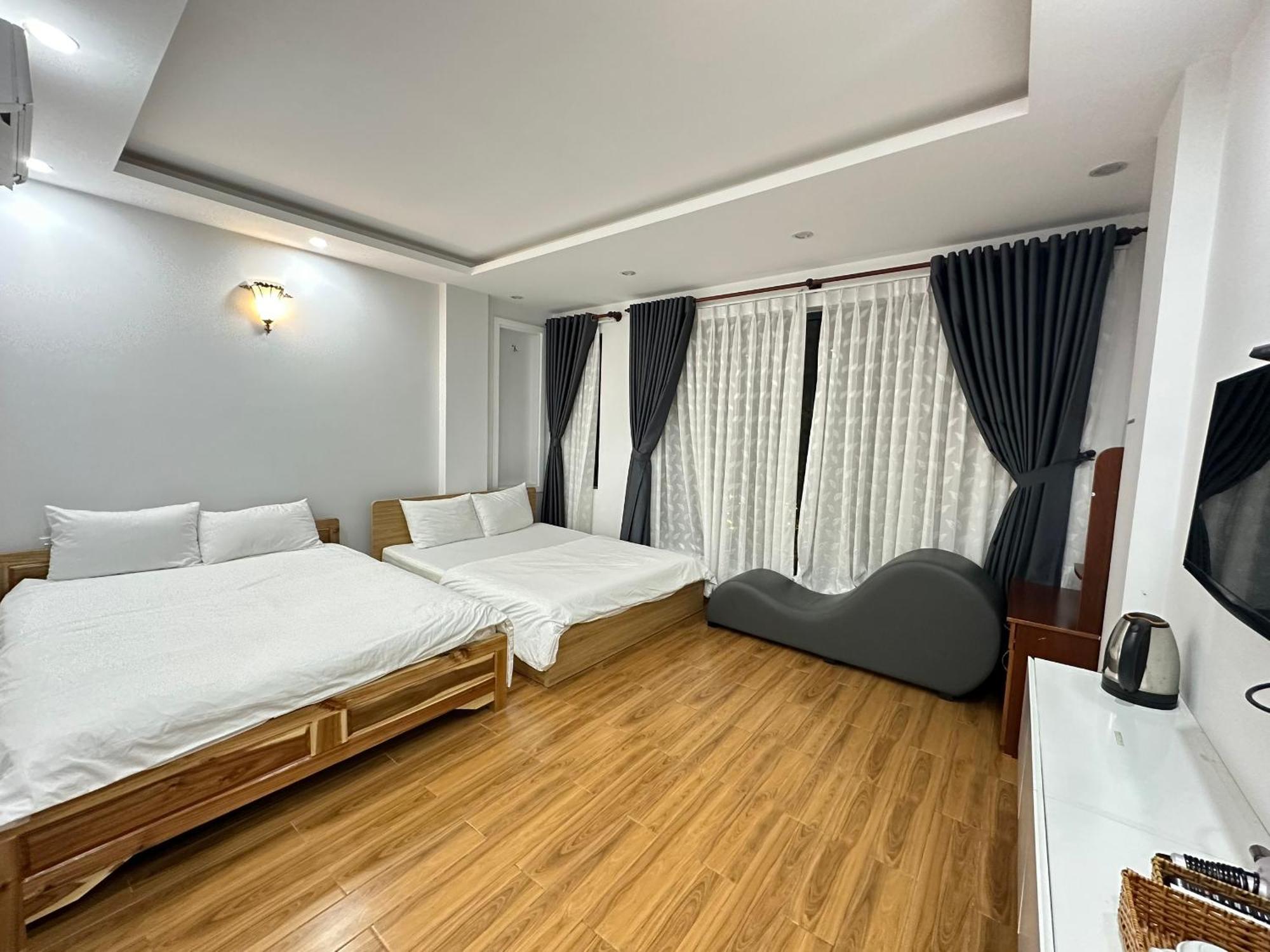 The Land & Hotel