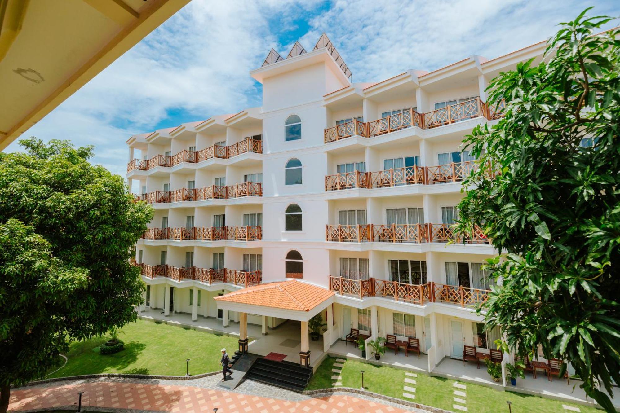 Resort Le Aqua & Phan Thiet - Swiss Village & 4*