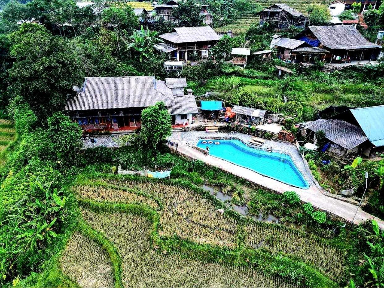 Tavan Chopai Homestay *