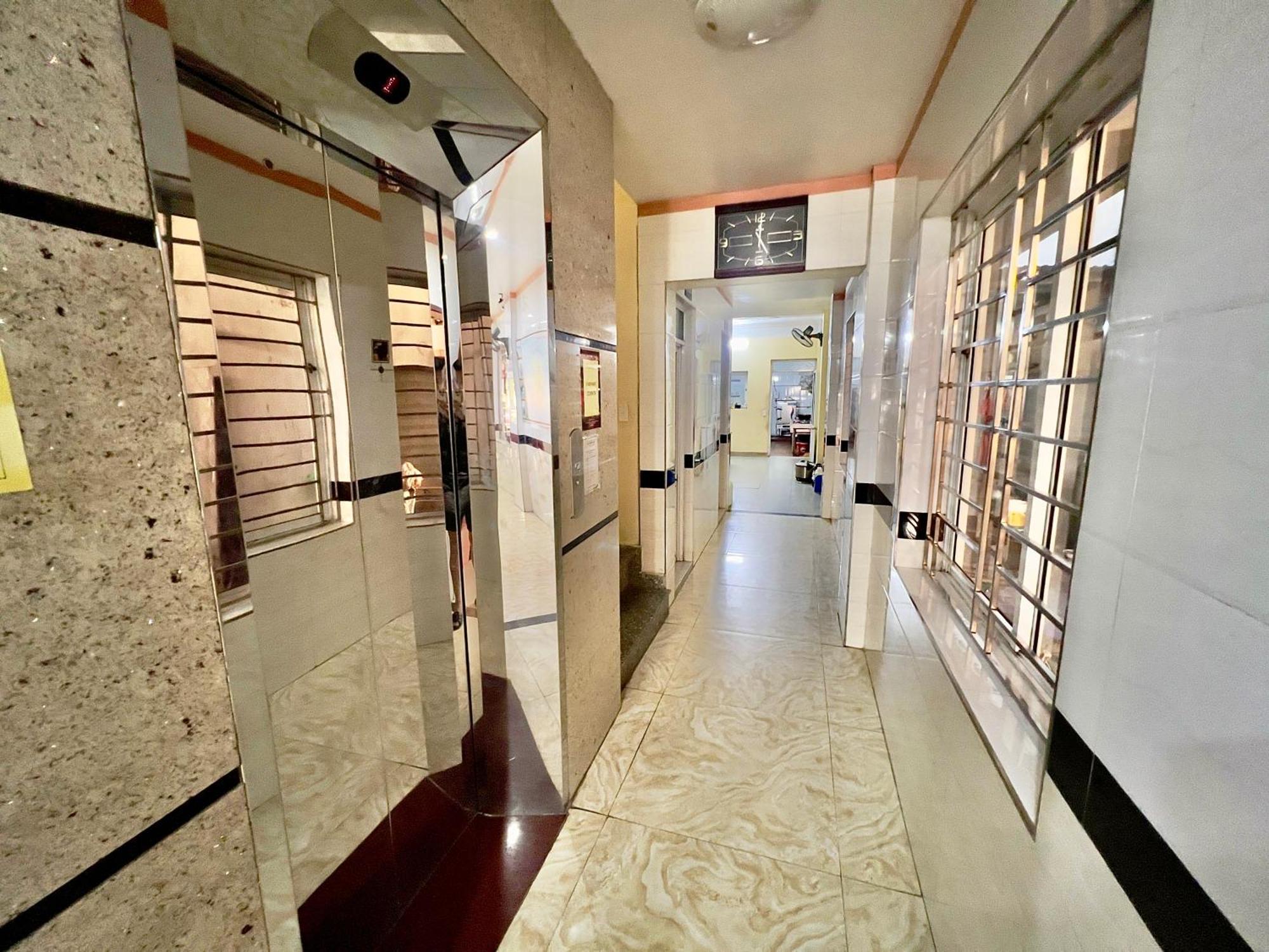 Manh Vuong Catba Hotel