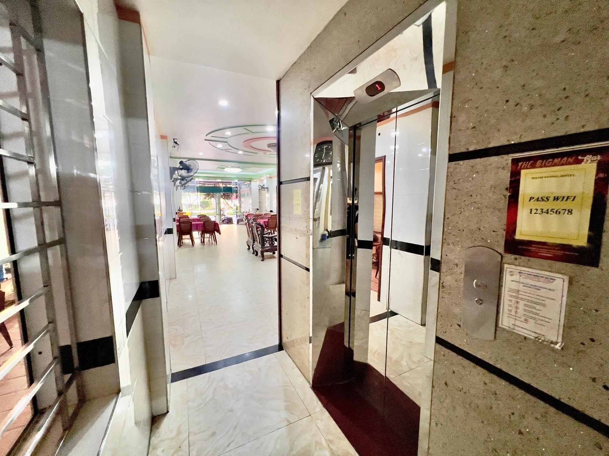 Hotel Manh Vuong Catba 3*