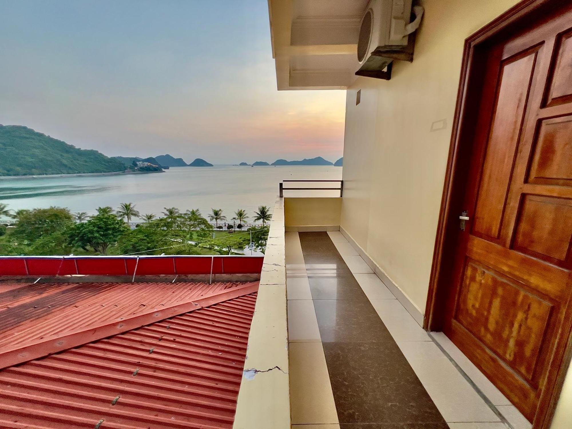 Hotel Manh Vuong Catba