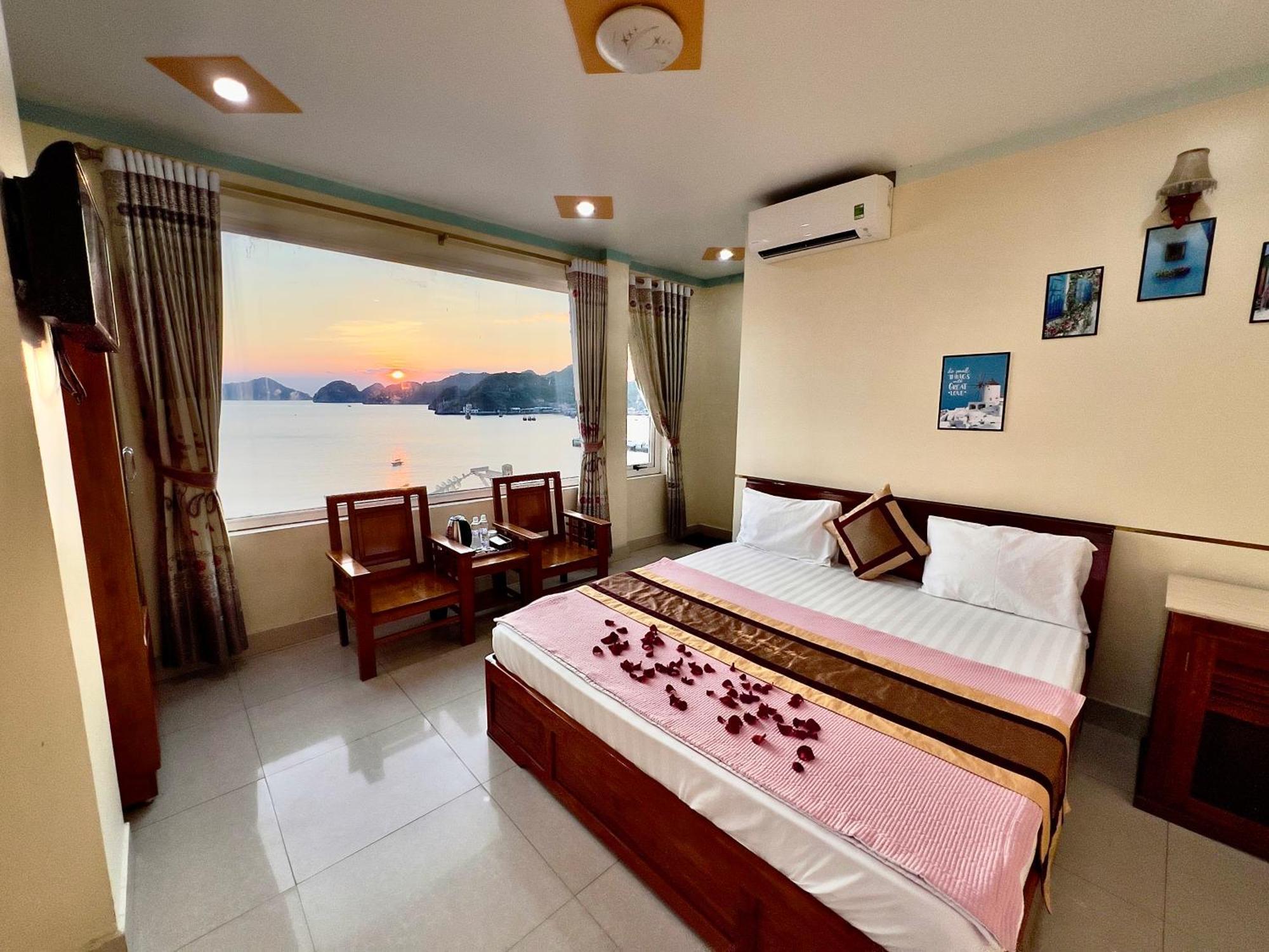 Manh Vuong Catba Hotel 3*