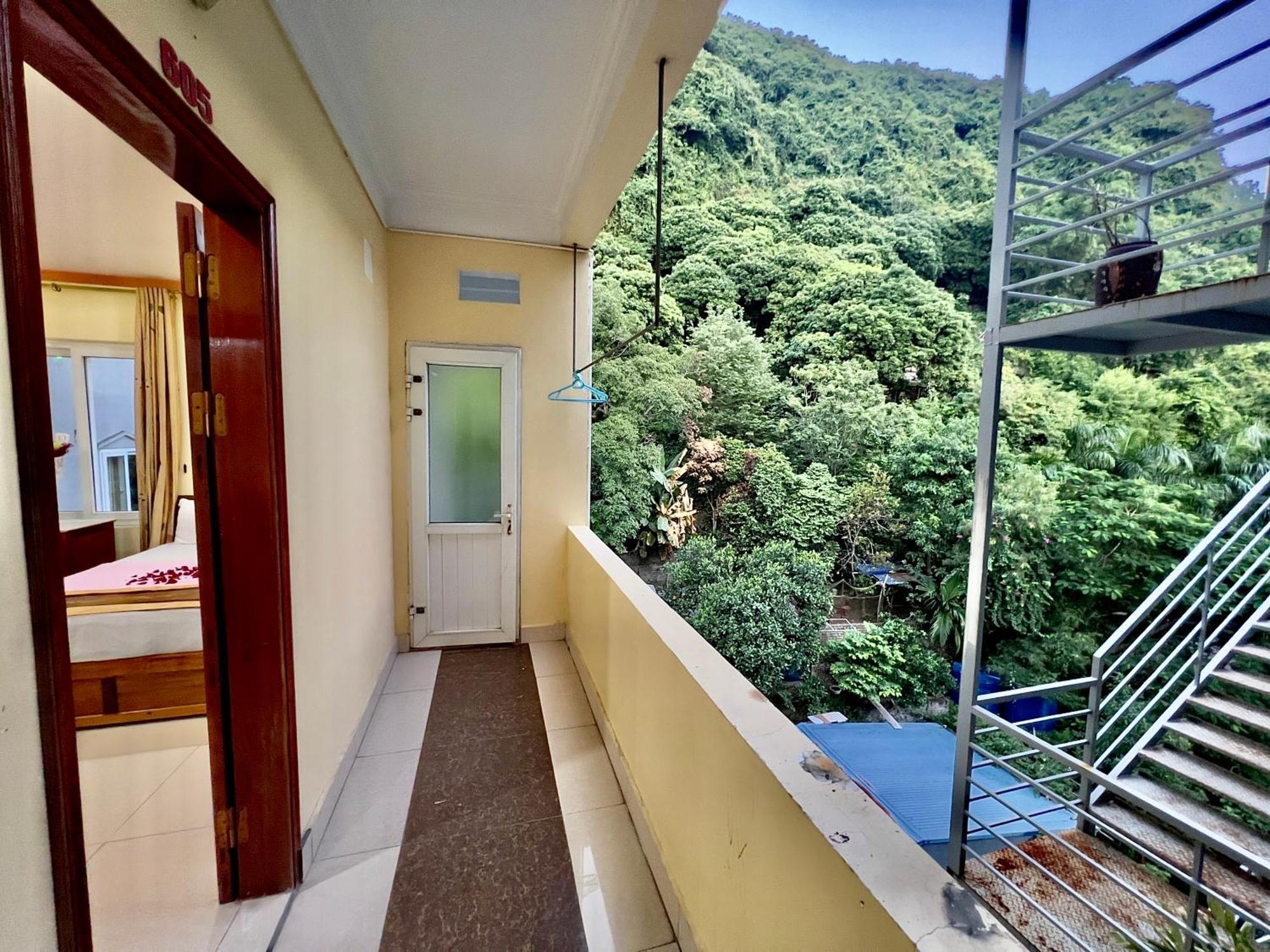 Manh Vuong Catba 3* Dong Khe Sau