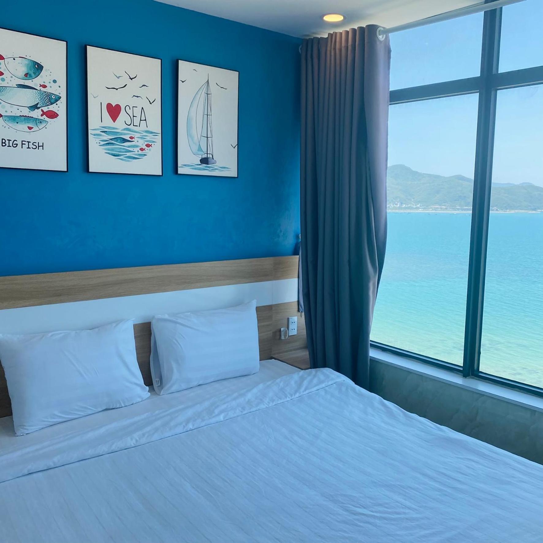 Sweet - Sea View