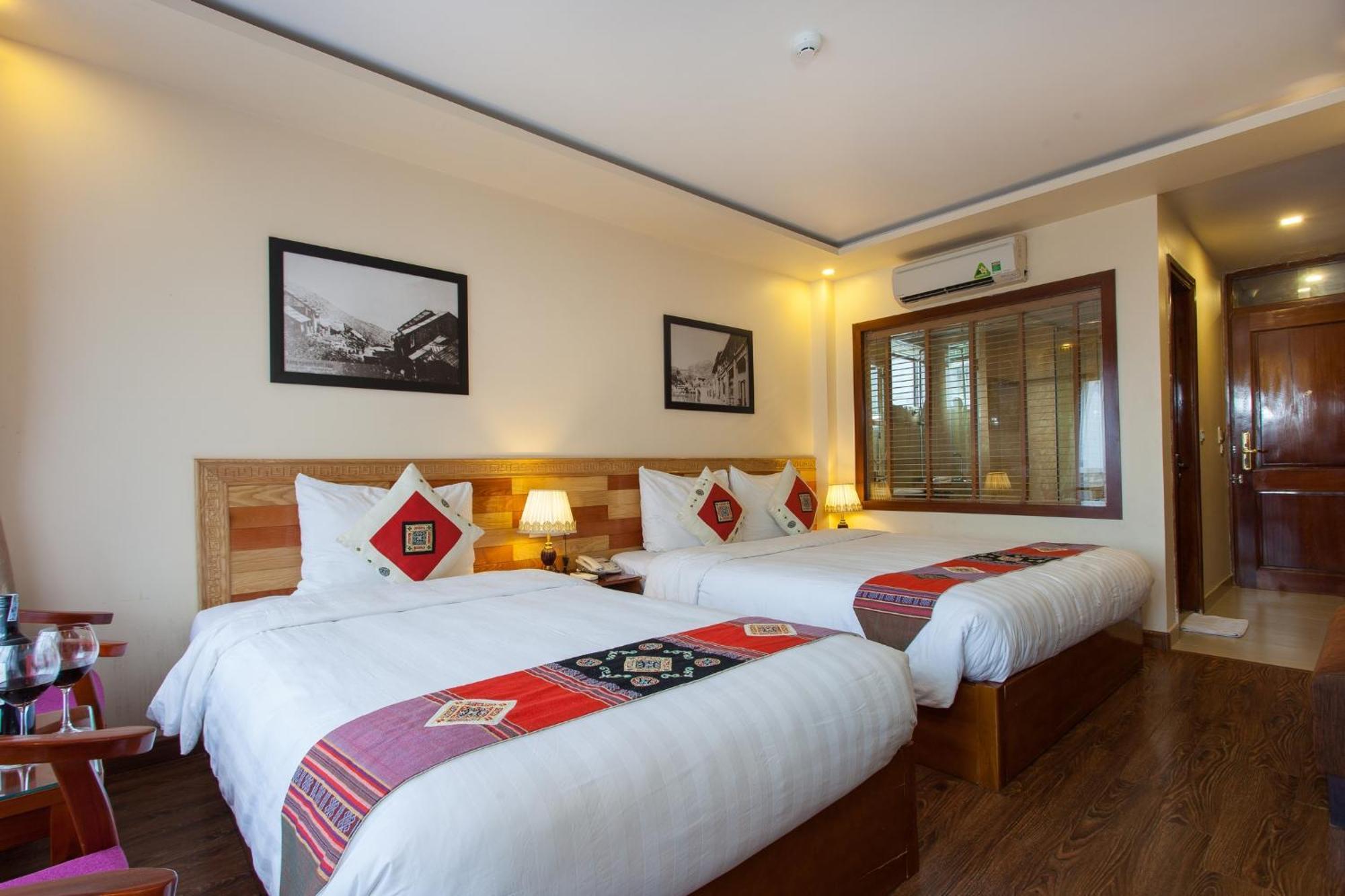 Hotel Centre 3*