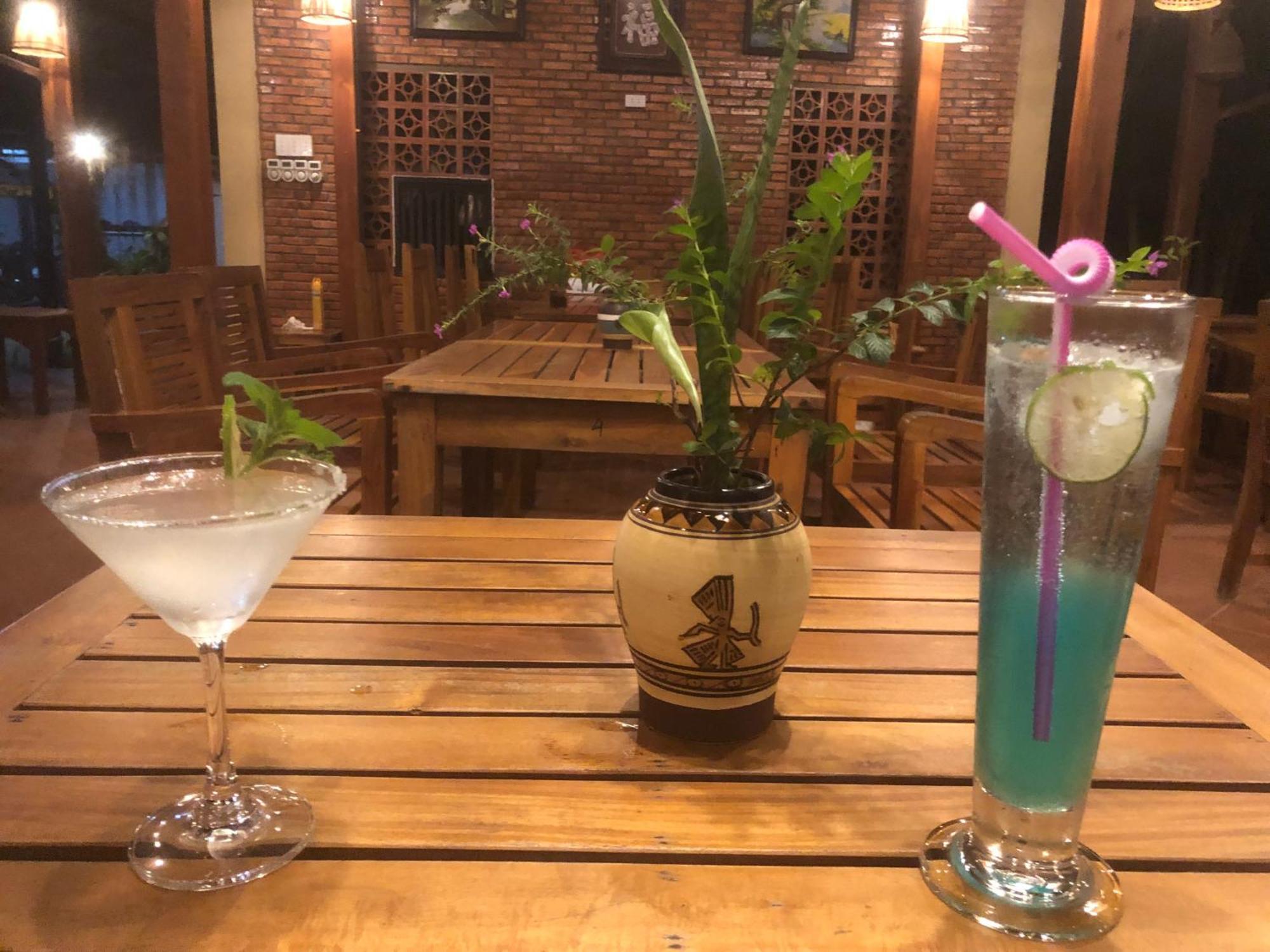Island Khu nghỉ mát 3*