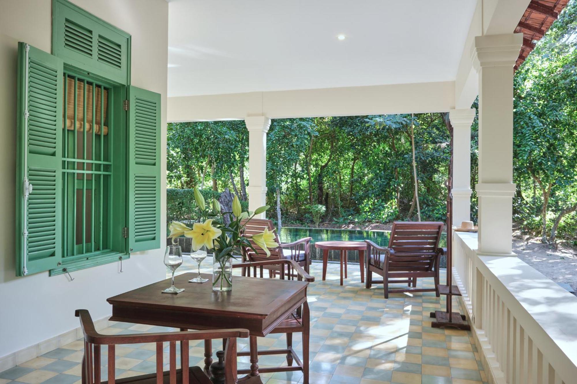 Resort Poulo Condor Boutique & 4*