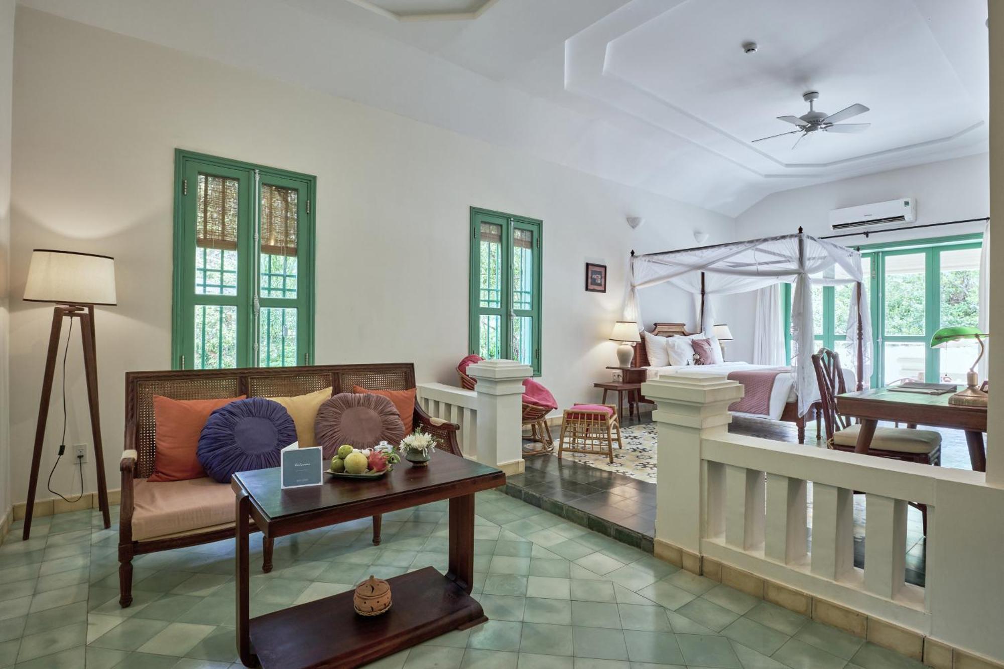 Resort Poulo Condor Boutique & 4*