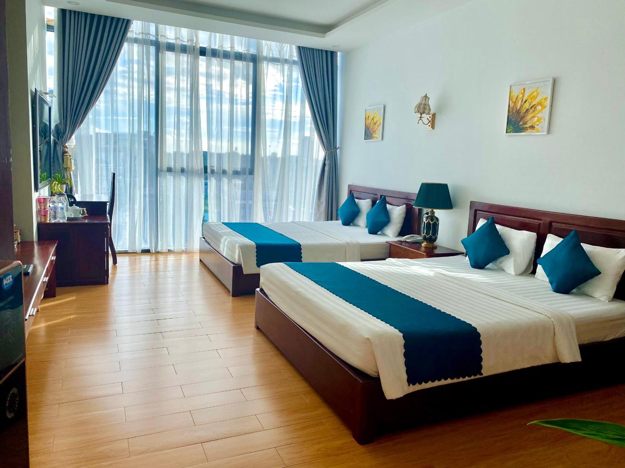 Mỹ Mỹ 2*