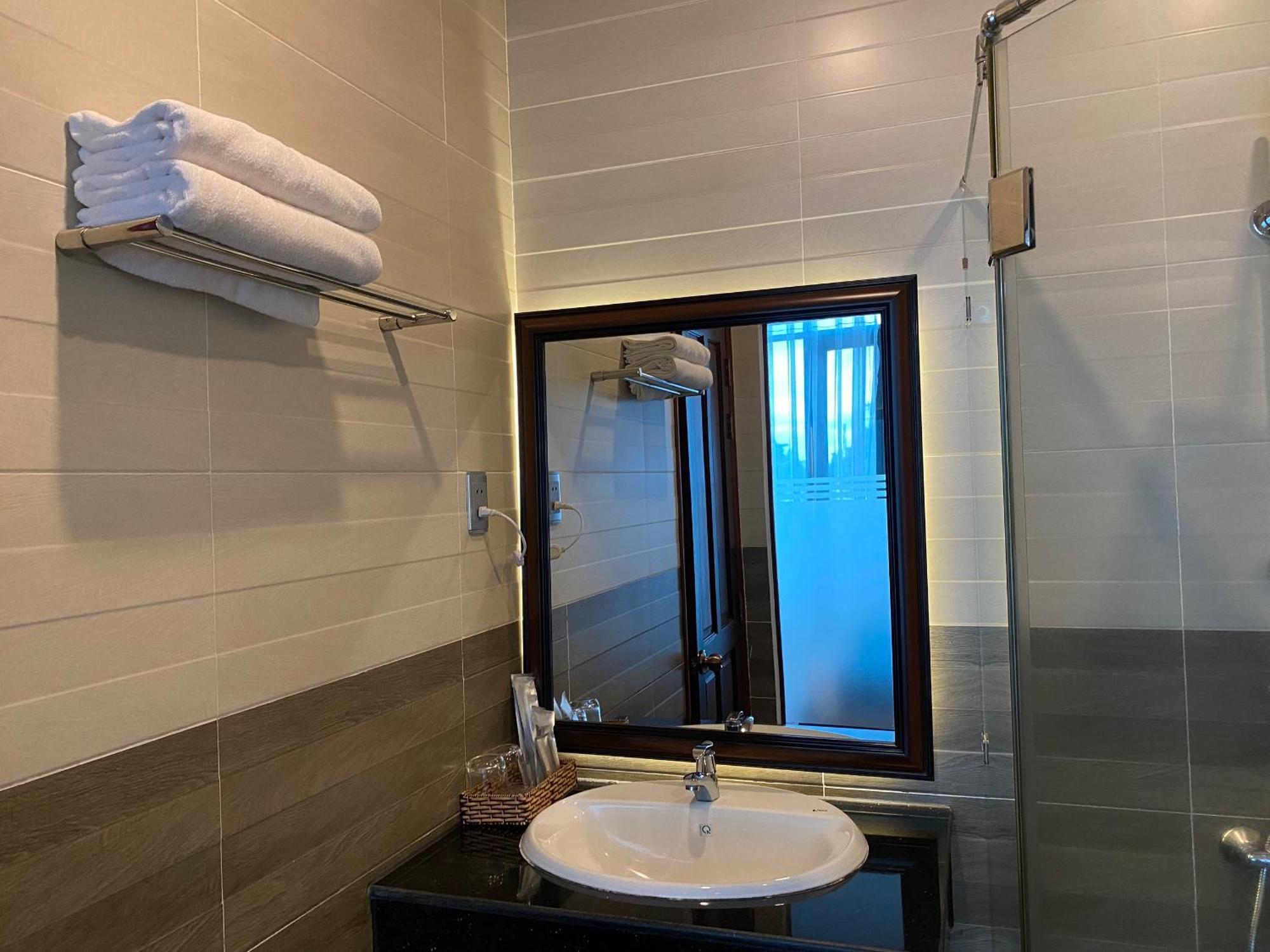 Khách sạn Mỹ Mỹ 2*
