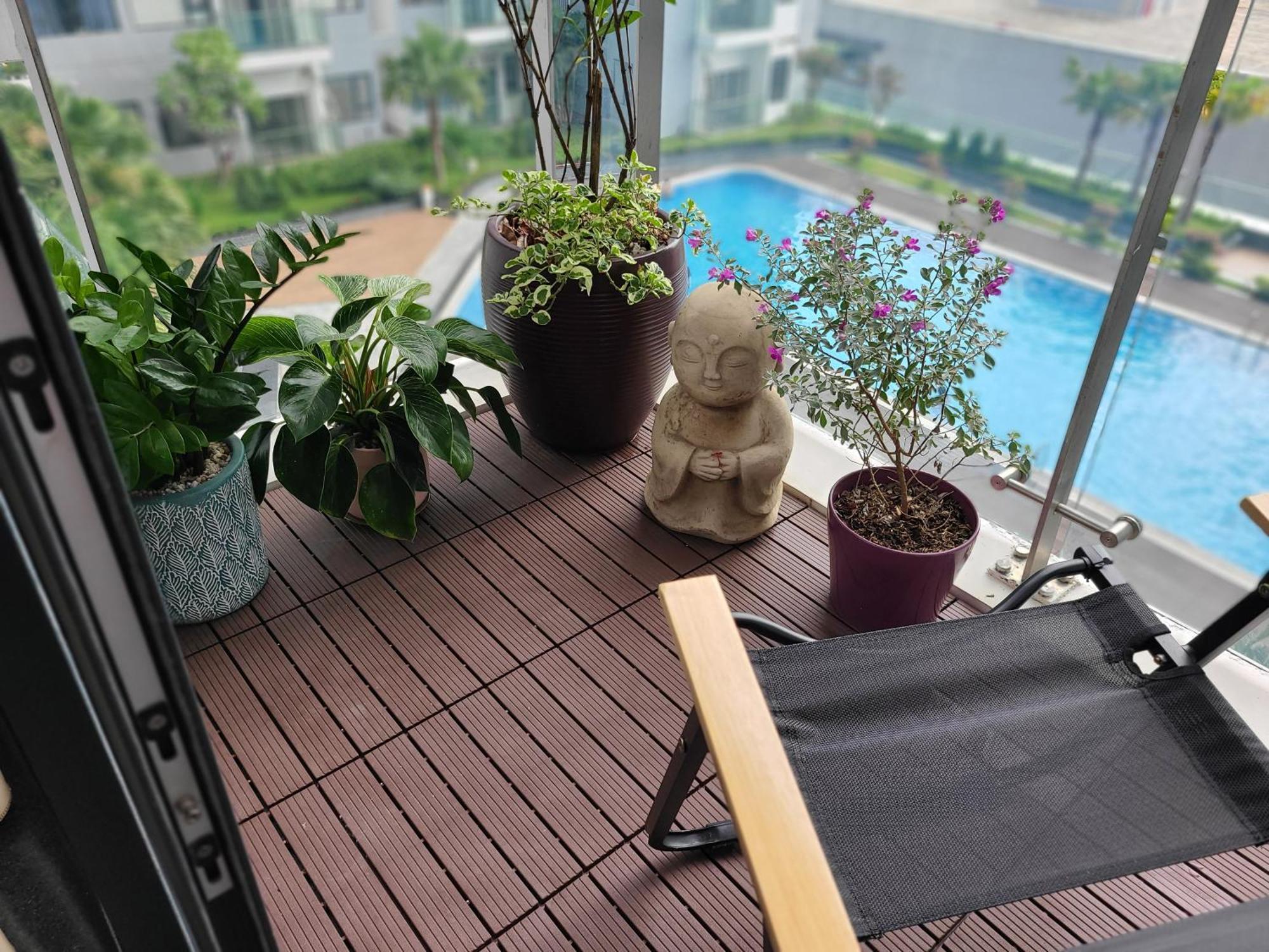 Ina - Nera Garden Hue