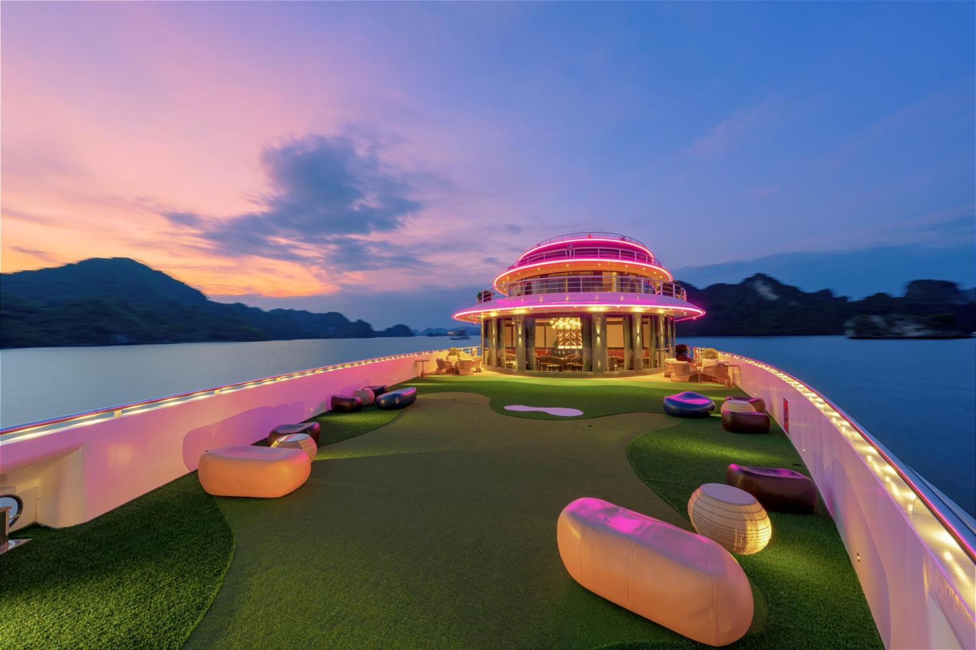Botel Sea Stars Cruise Bay Ha Long