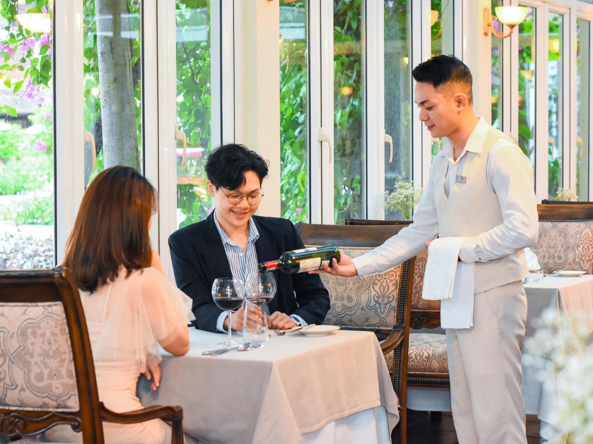 Khu nghỉ mát Furama 5*