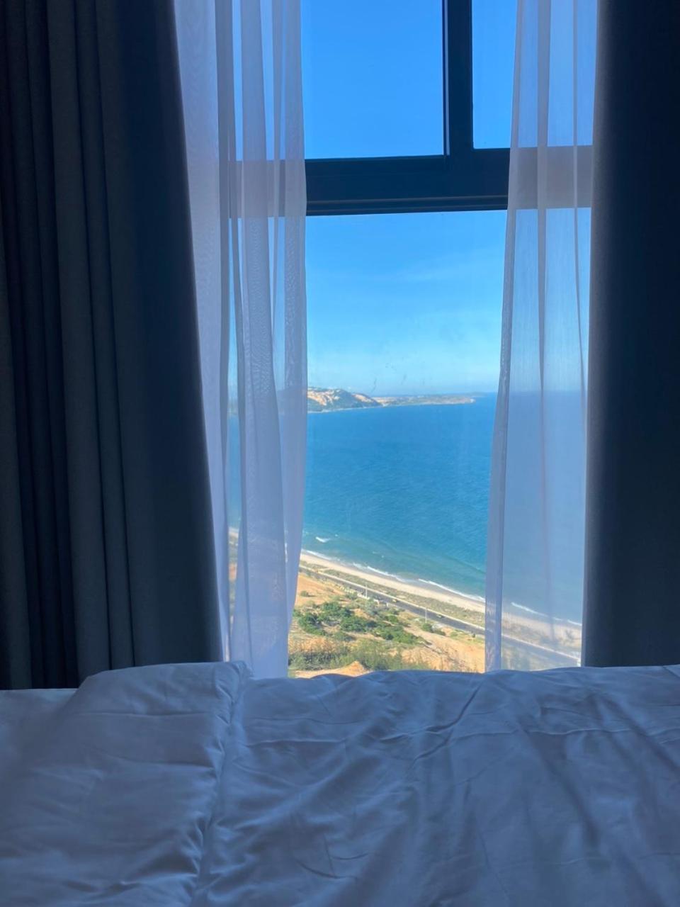 Apec Mandala Cham Bay Condotel Mui Ne